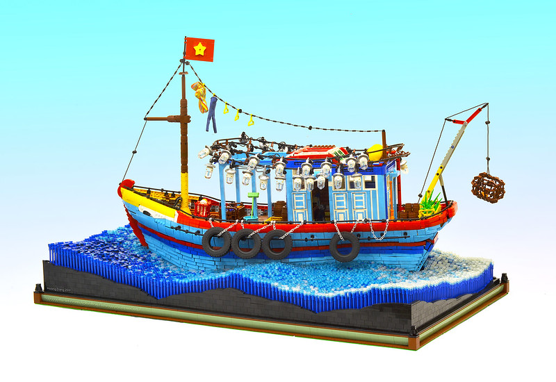 Kapal nelayan Vietnam LEGO
