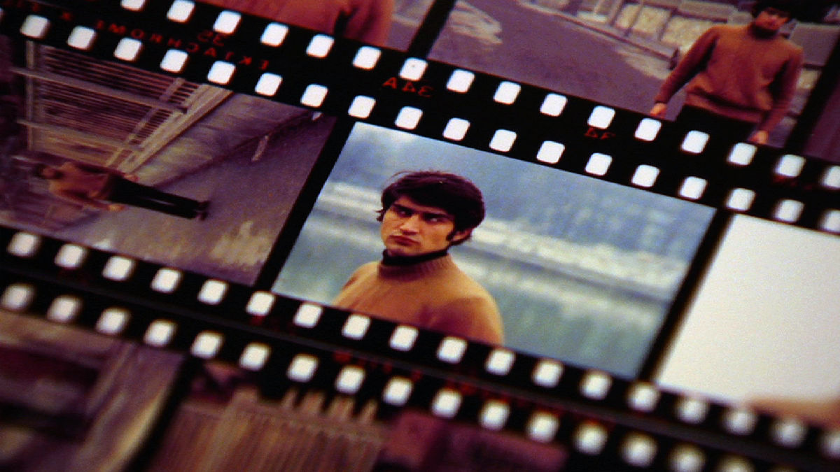 Pezzo di pellicola cinematografica di Memoria dei fluidi