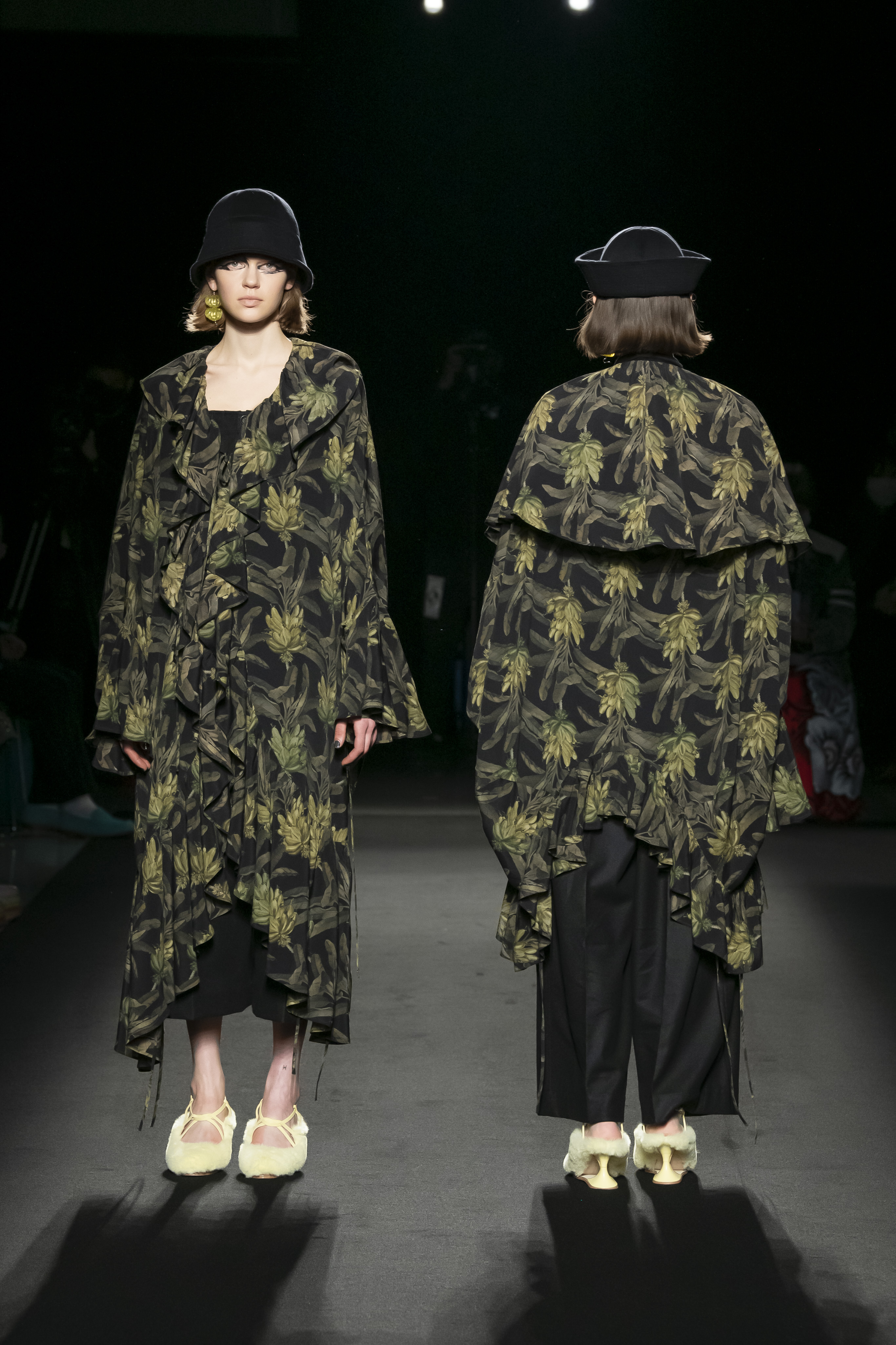 beautiful people FW21-8B.jpg