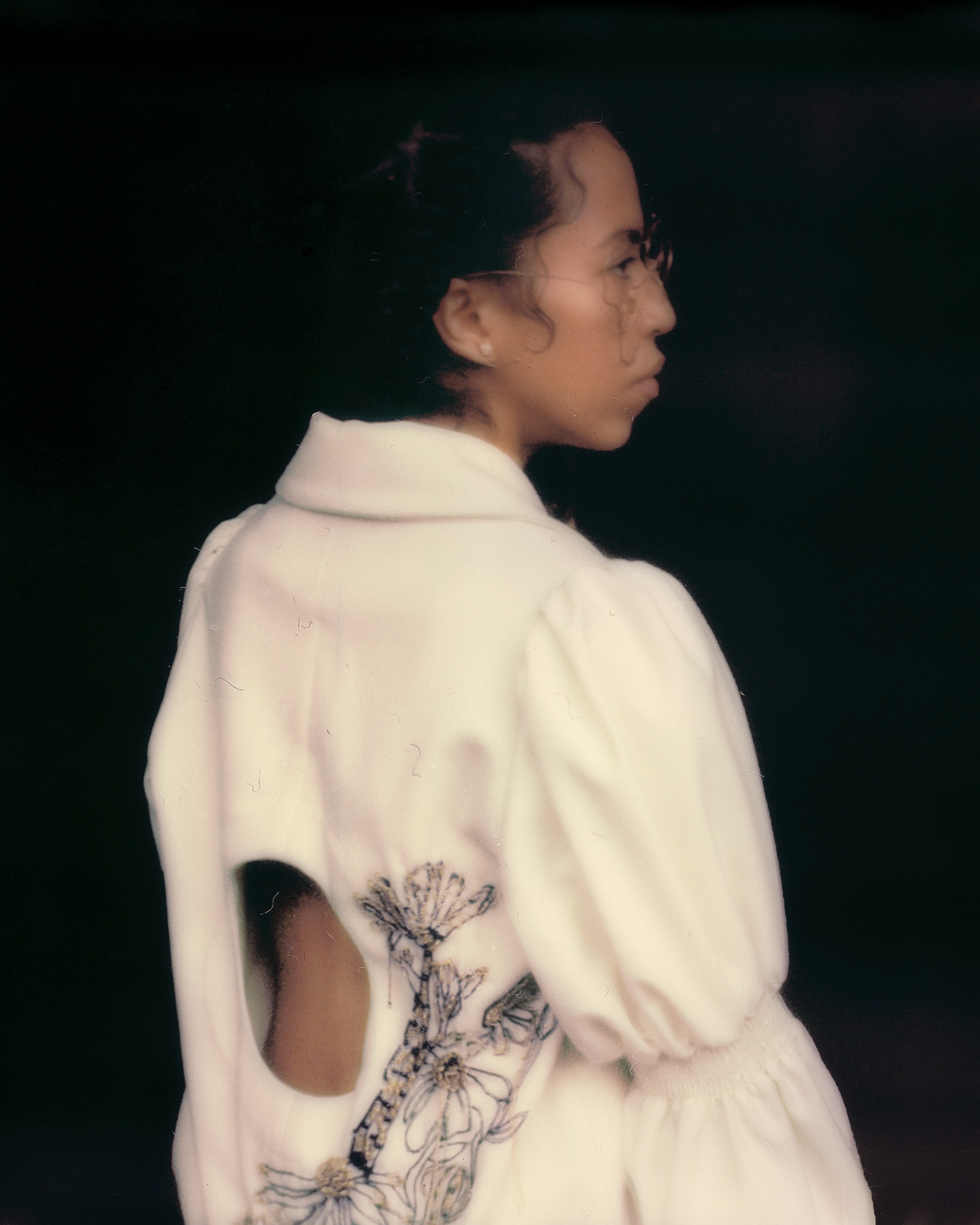 Abito del brand emergente Neithan Herbert, intervista Rebel Label