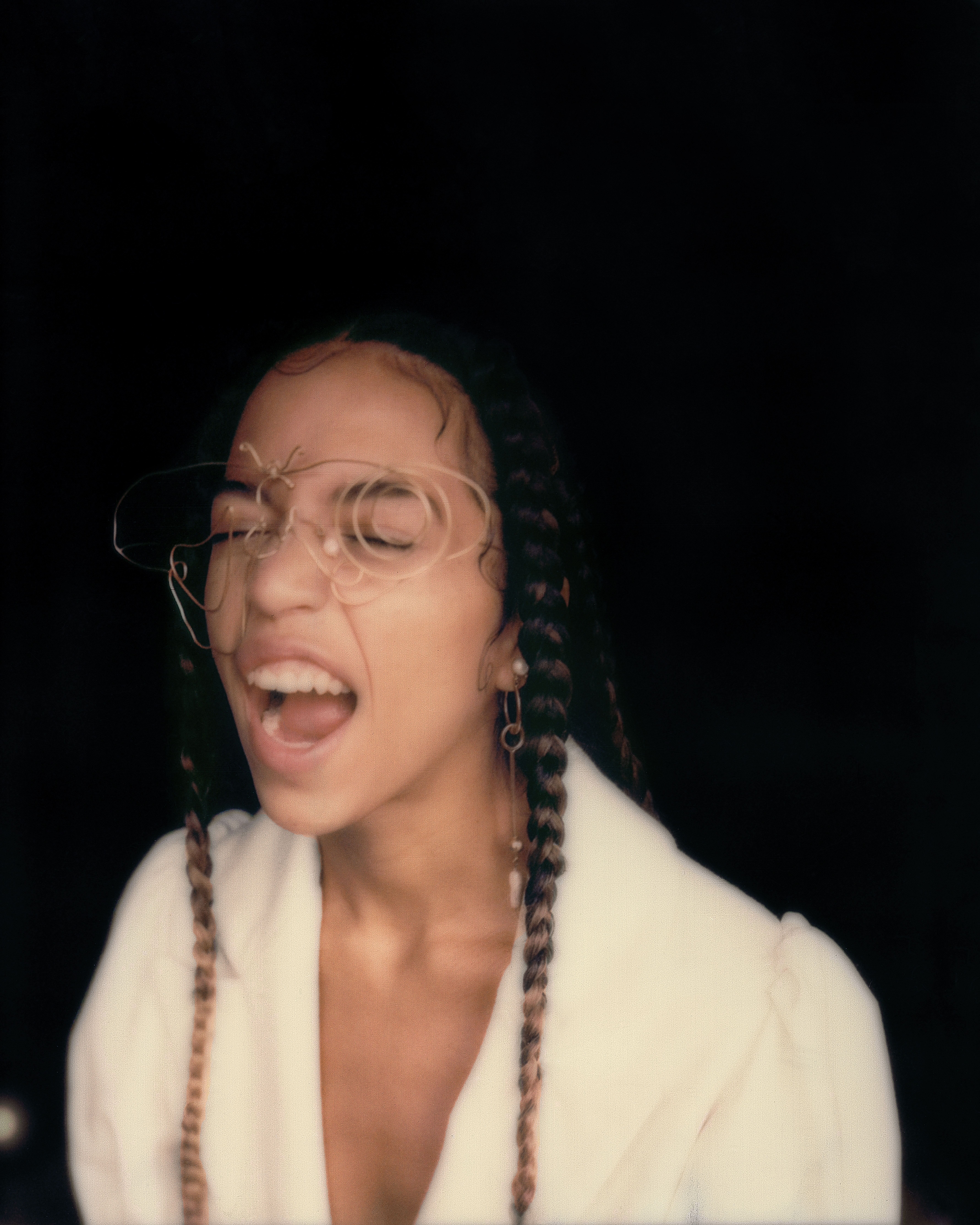 Abito e accessori del brand emergente Neithan Herbert, intervista Rebel Label