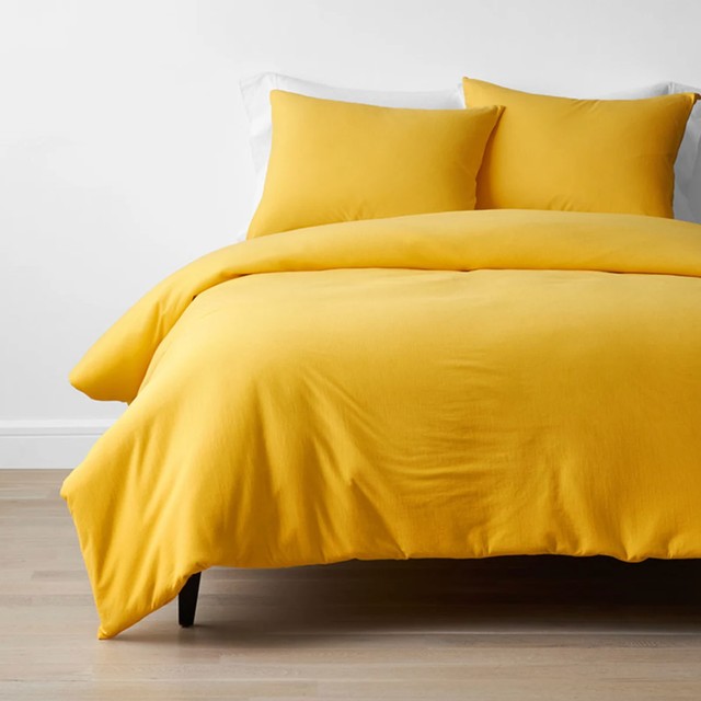 yellow bed sheets