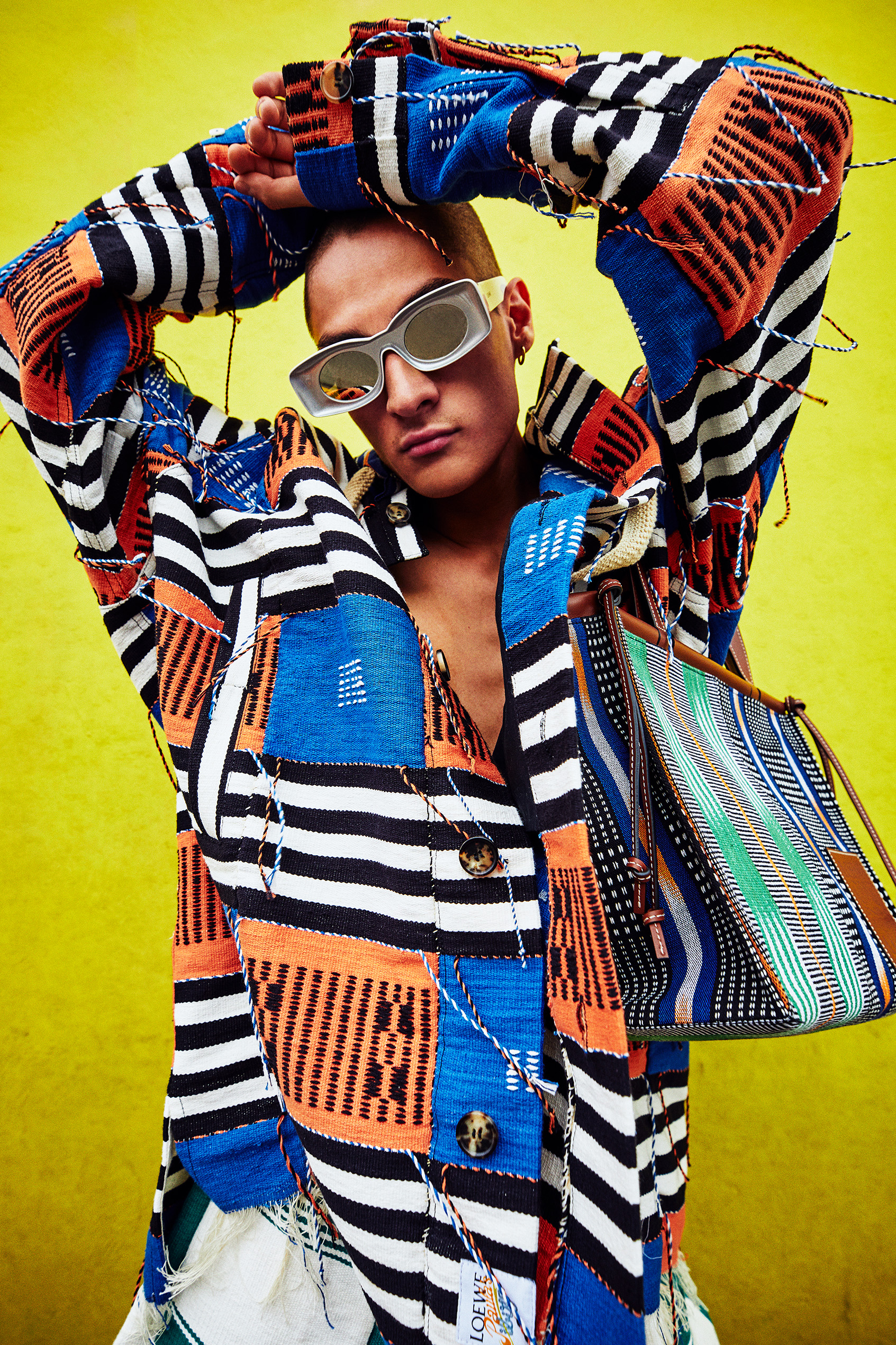Campagna della collezione S/S 21 di Loewe Paula's Ibiza. Fotografia di Gray Sorrenti