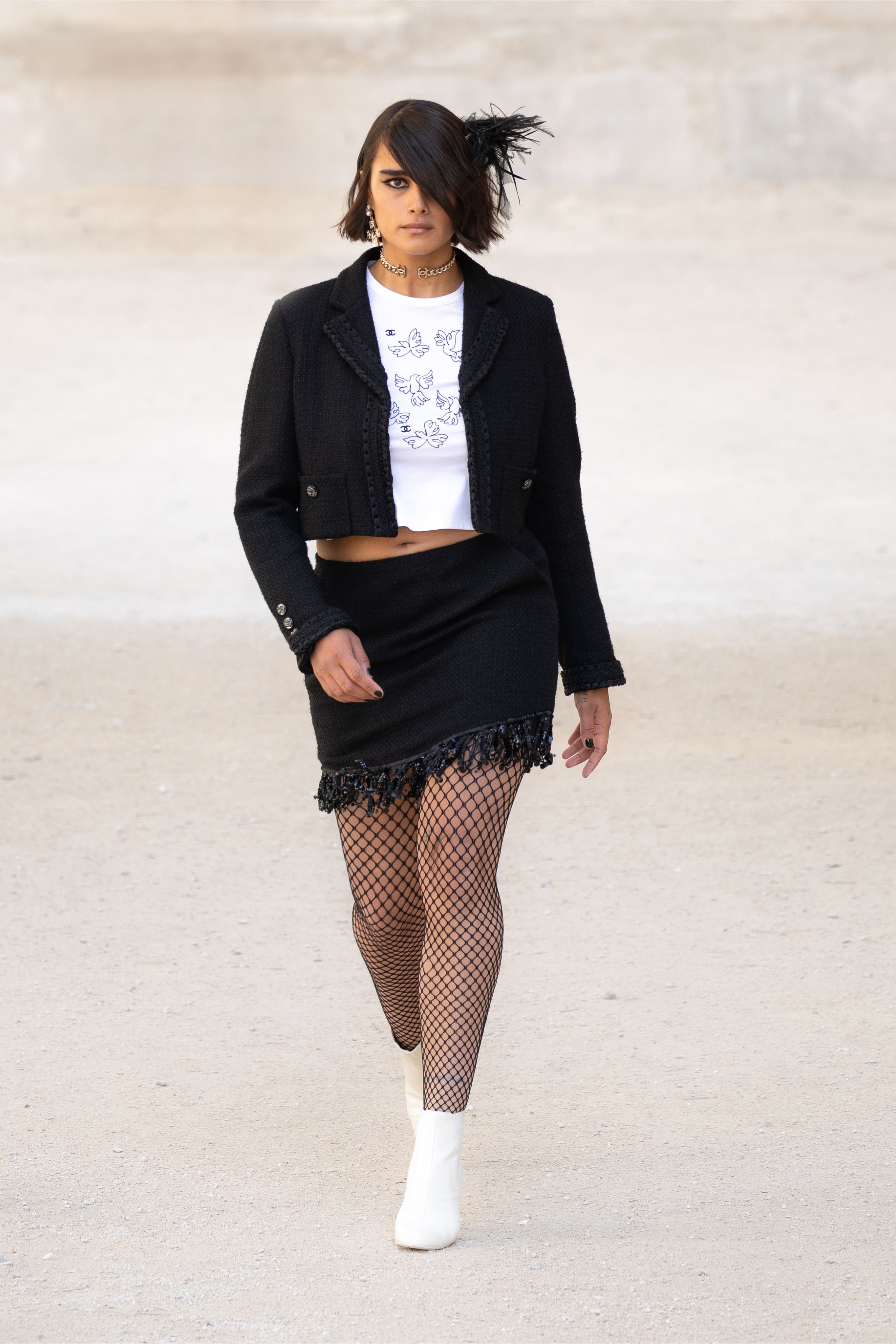 Chanel cruise 2021 / 2022: the best looks from the punk-infused runway show