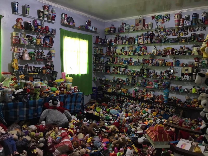 Filipino man collects record 200,000 toys from fast-food chains