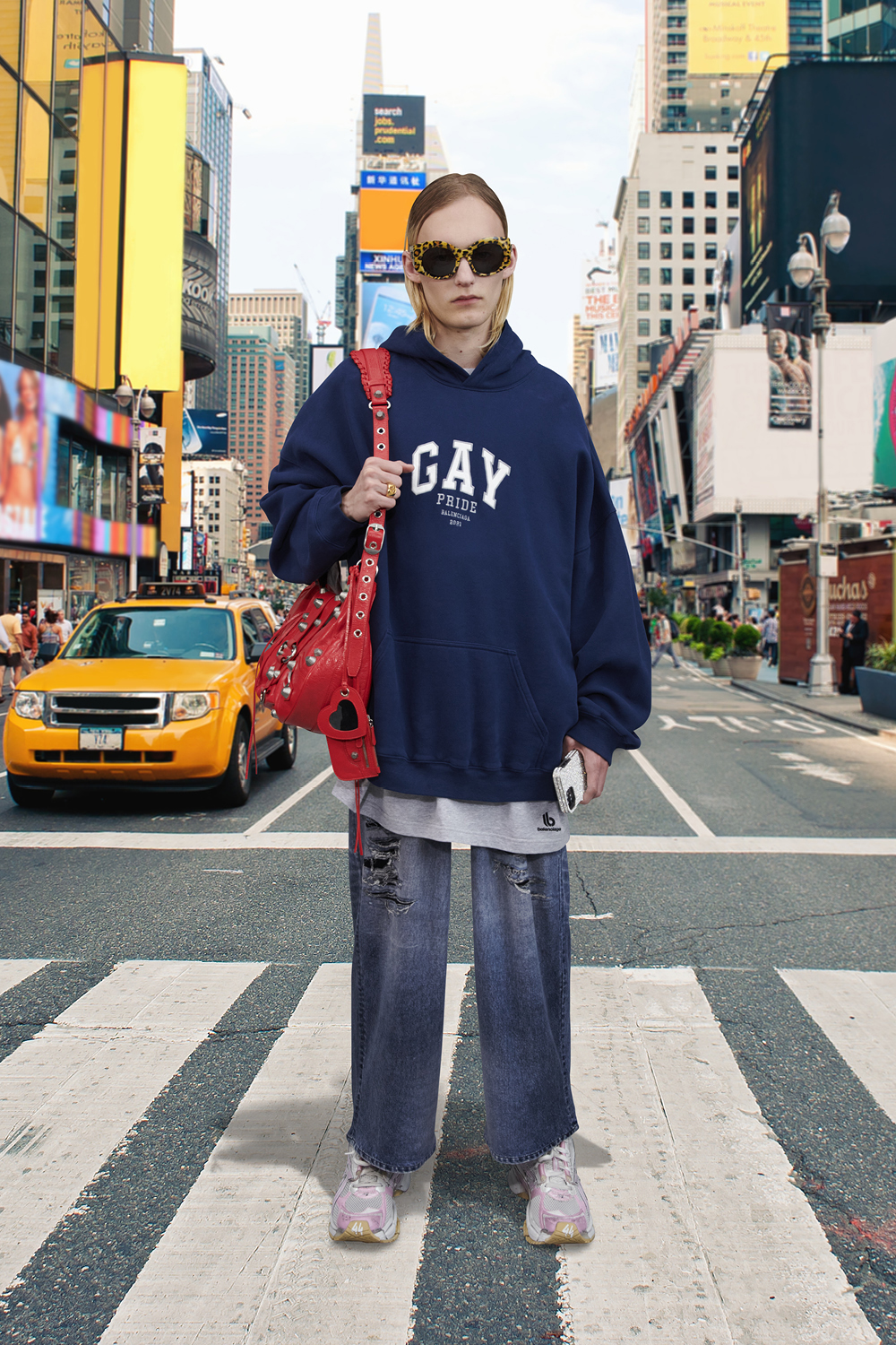 BALENCIAGA WINTER 21_8.jpg