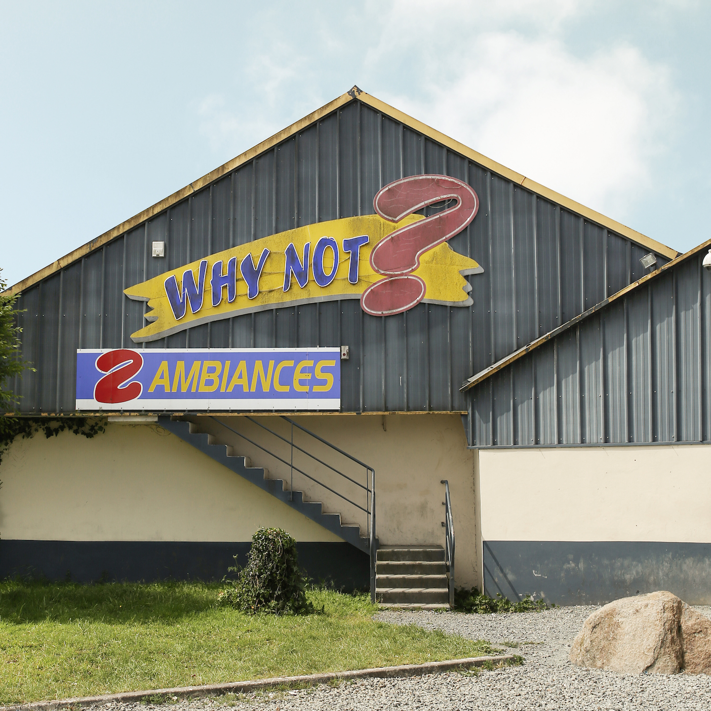 16-LeWhyNot_-22700Saint-Quay-Perros(Côte d’Armore)-2014.jpg