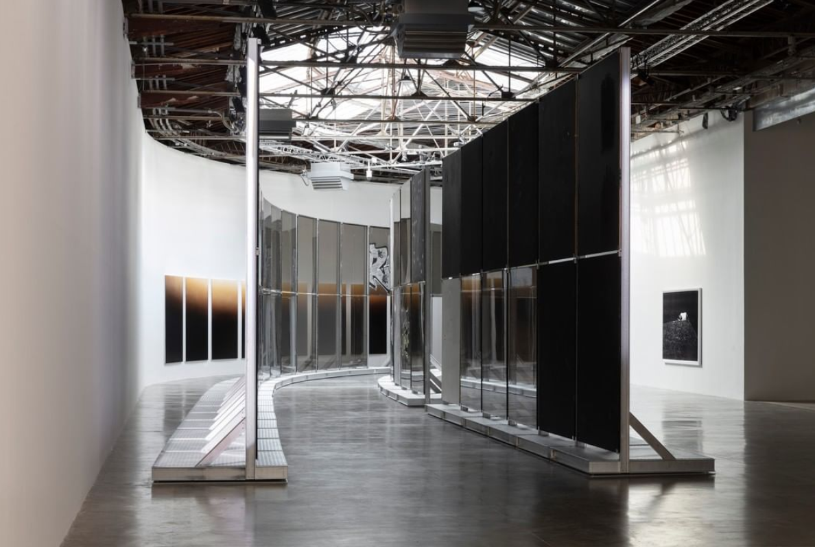 anne_imhof @Palais de Tokyo 3.png