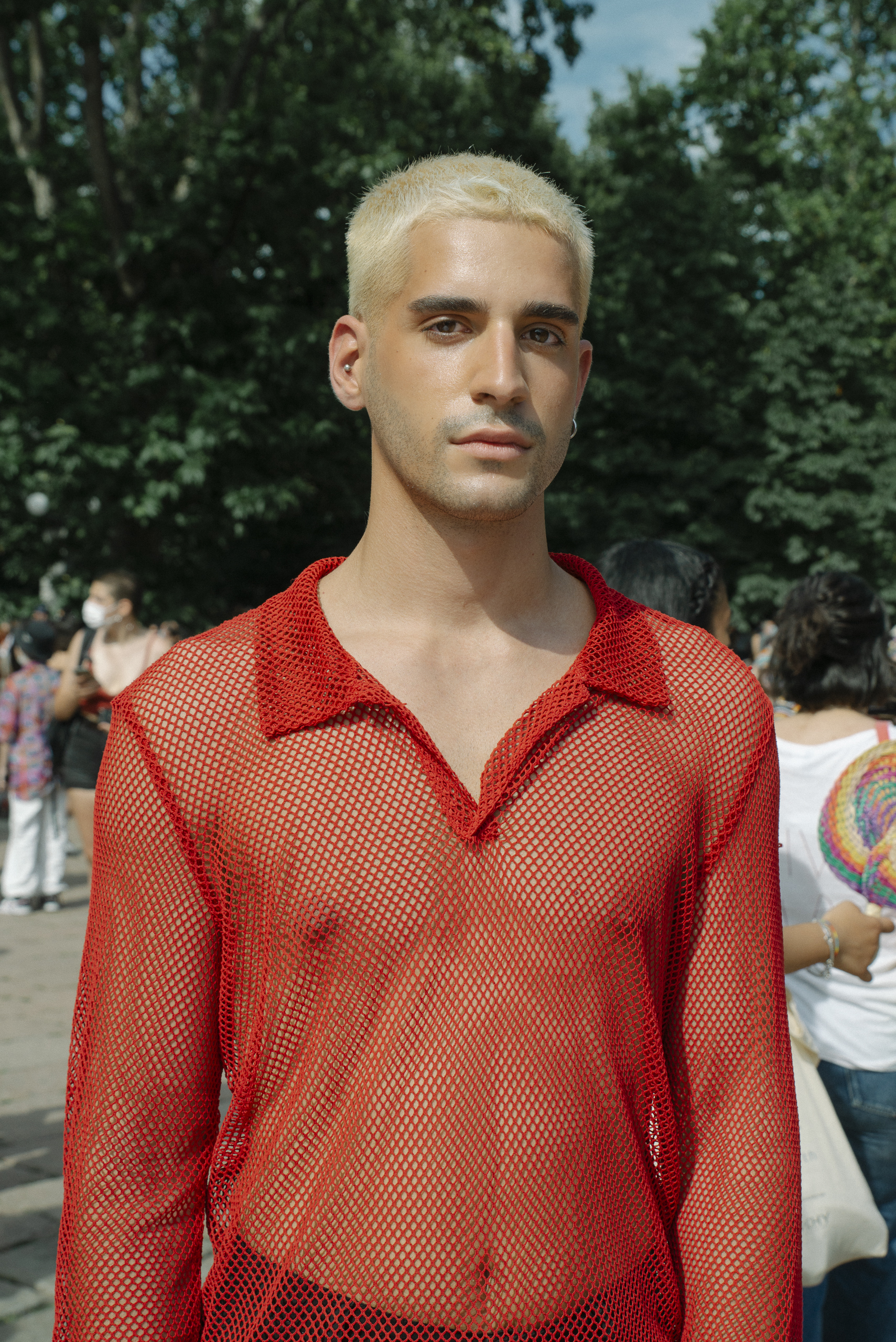 ragazzo retina rossa pride milano 2021 Foto di Clotilde Petrosino
