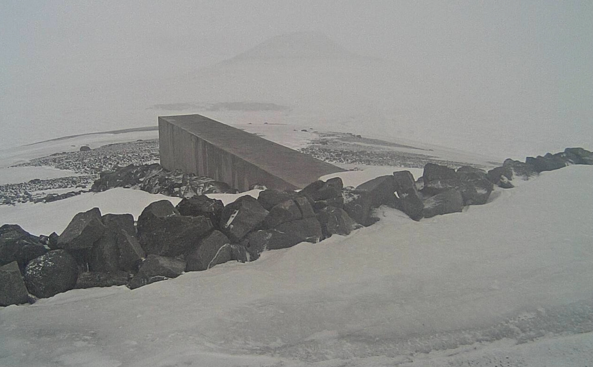 paesaggio freddo con rocce foto di Aurore Dal Mas