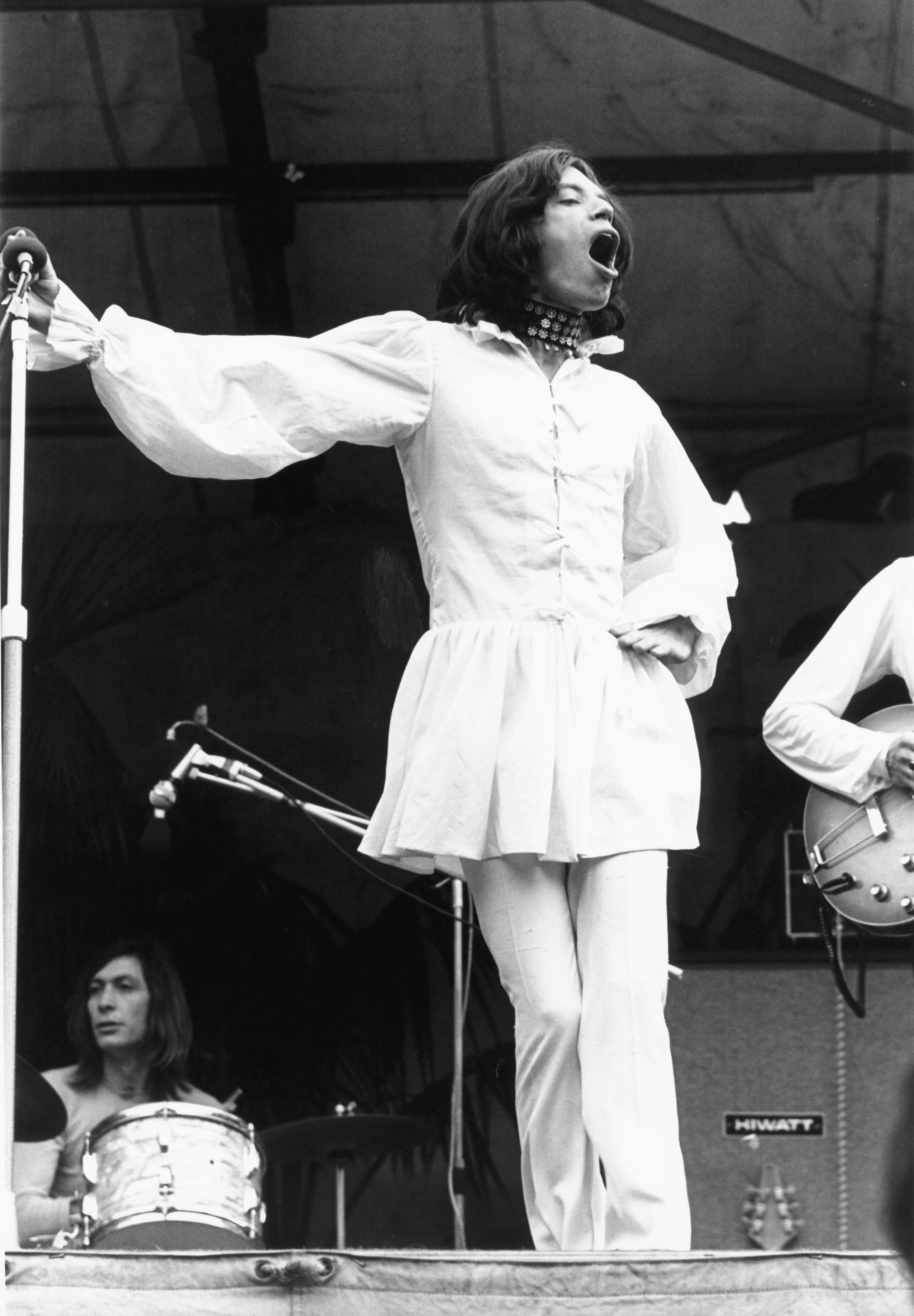 mick jagger singing on-stage at the stones in the park concert 1969