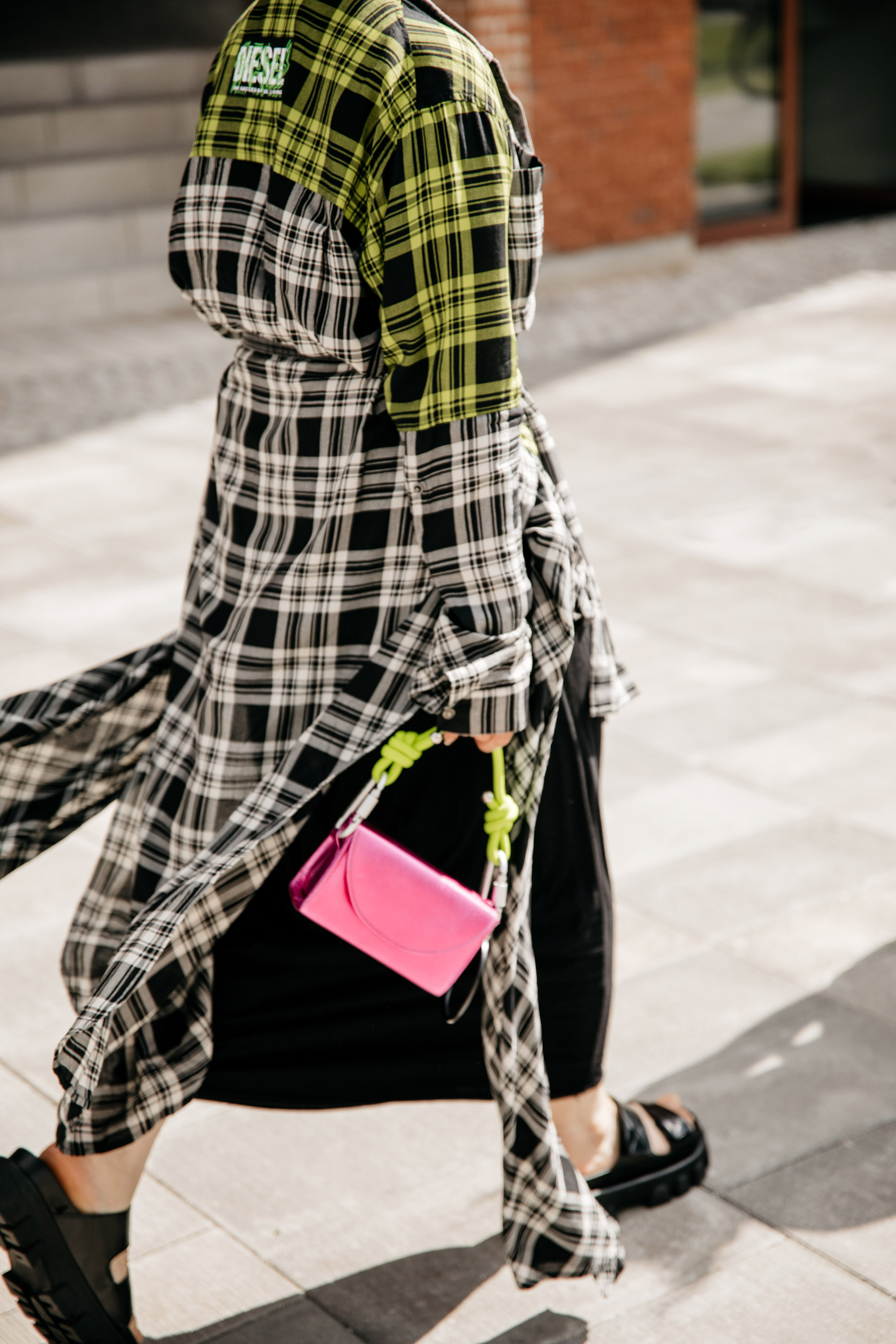 CPHFW SS22 - streetstyle-264by Tonya Matyu.jpg