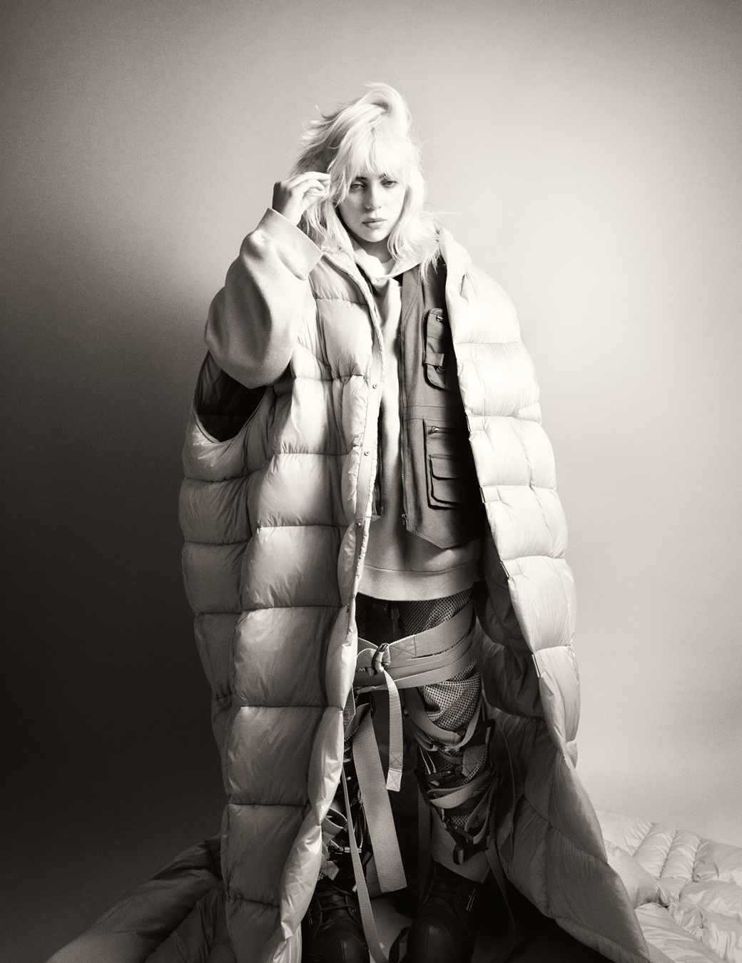 20210608_ID_BillieEilish_SHOT01_146_V4_CMYK_FINAL.jpg