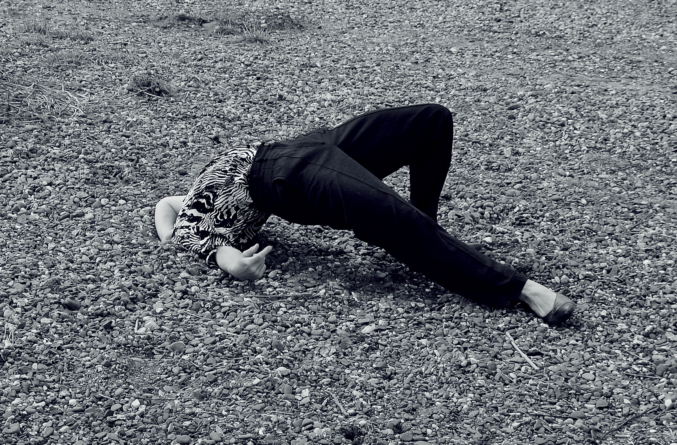 Isabelle Wenzel fotografia autoritratti surreali Malone Souliers 2021 A/W 21