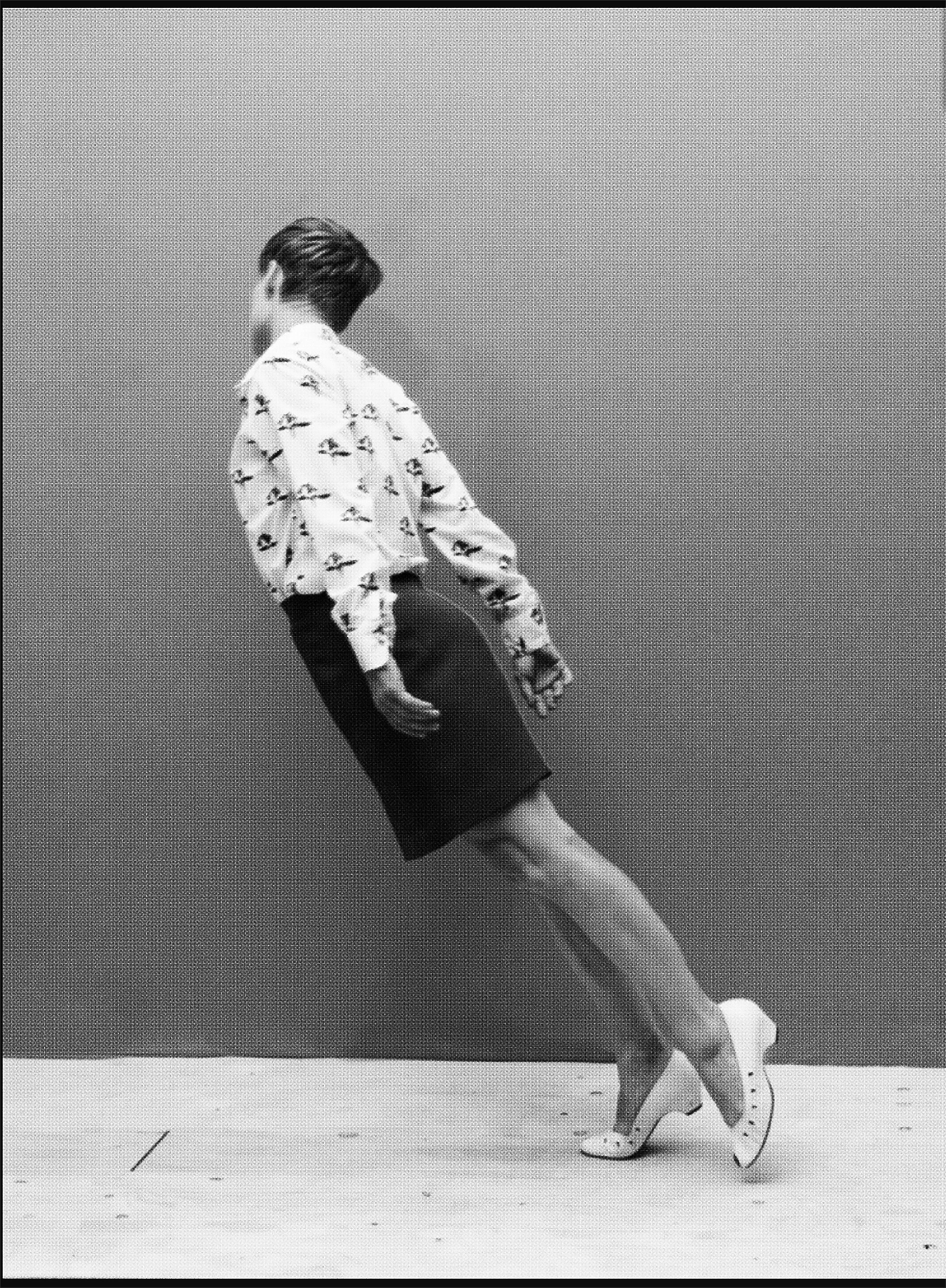 Isabelle Wenzel fotografia autoritratti surreali Malone Souliers 2021 A/W 21
