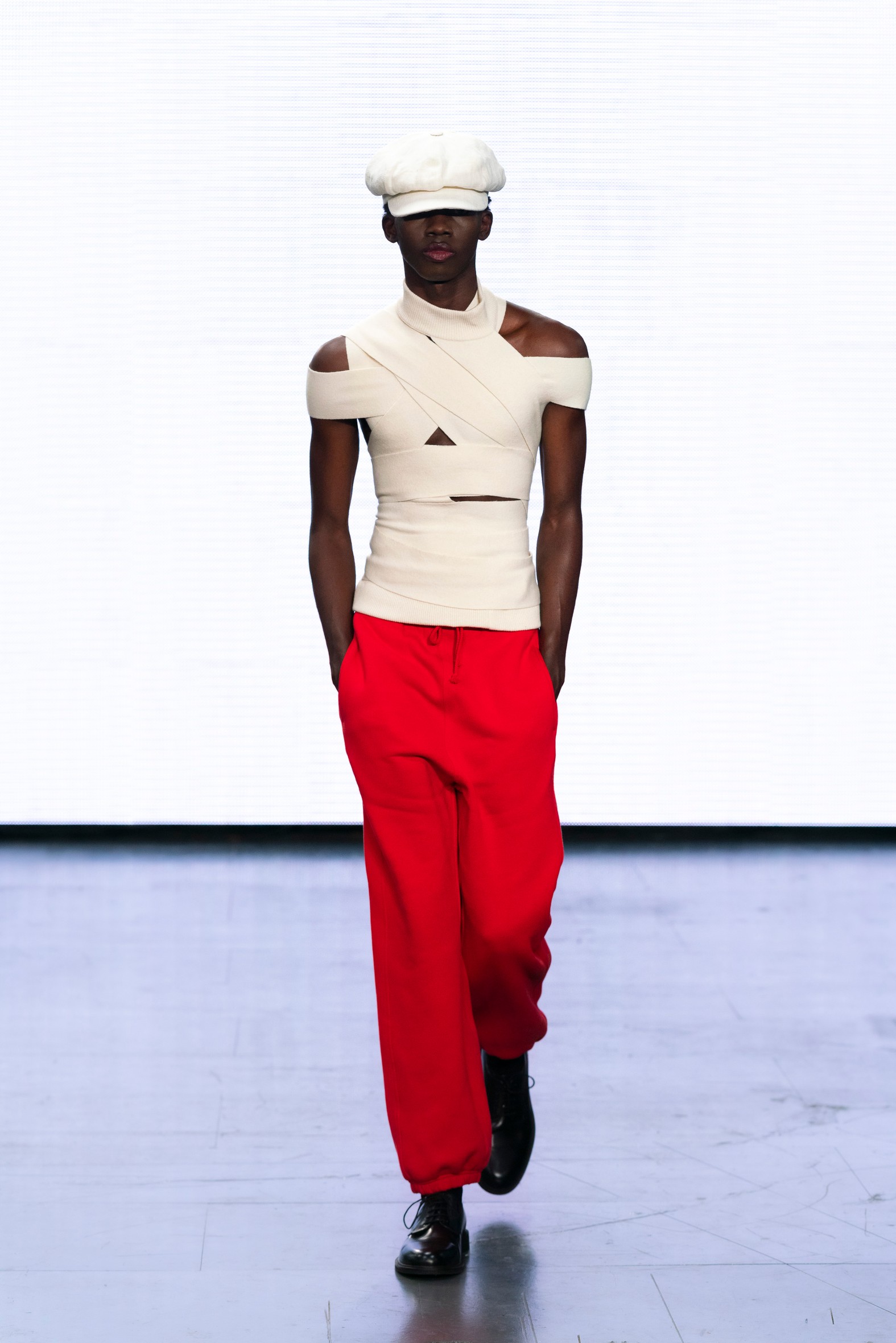 1632238076599-stefan-cooke-ss22-haydonperrior-for-thomasdecruzmedia-look-9.jpeg