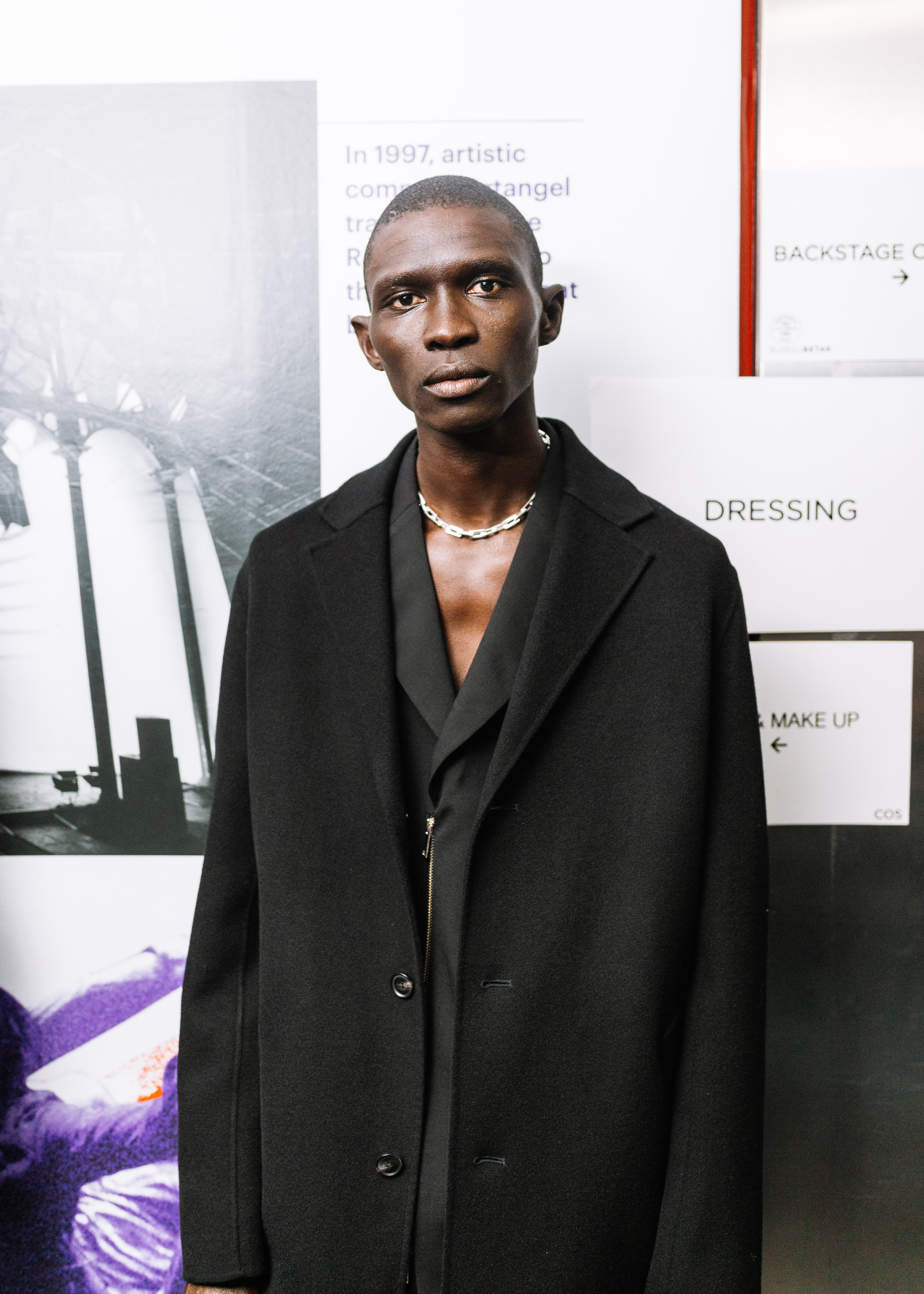 backstage sfilata cos F/W 21 london fashion week