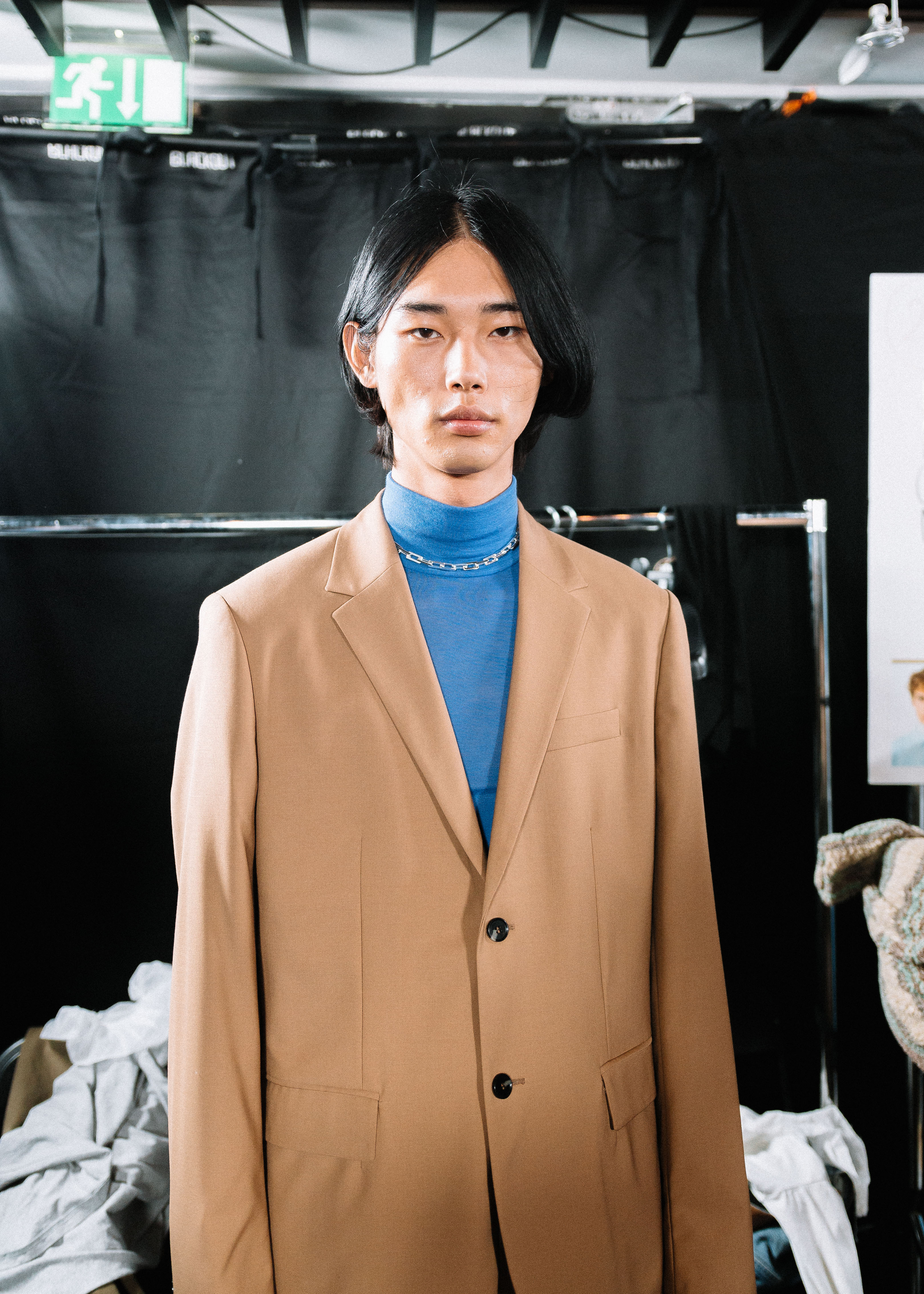backstage sfilata cos F/W 21 london fashion week