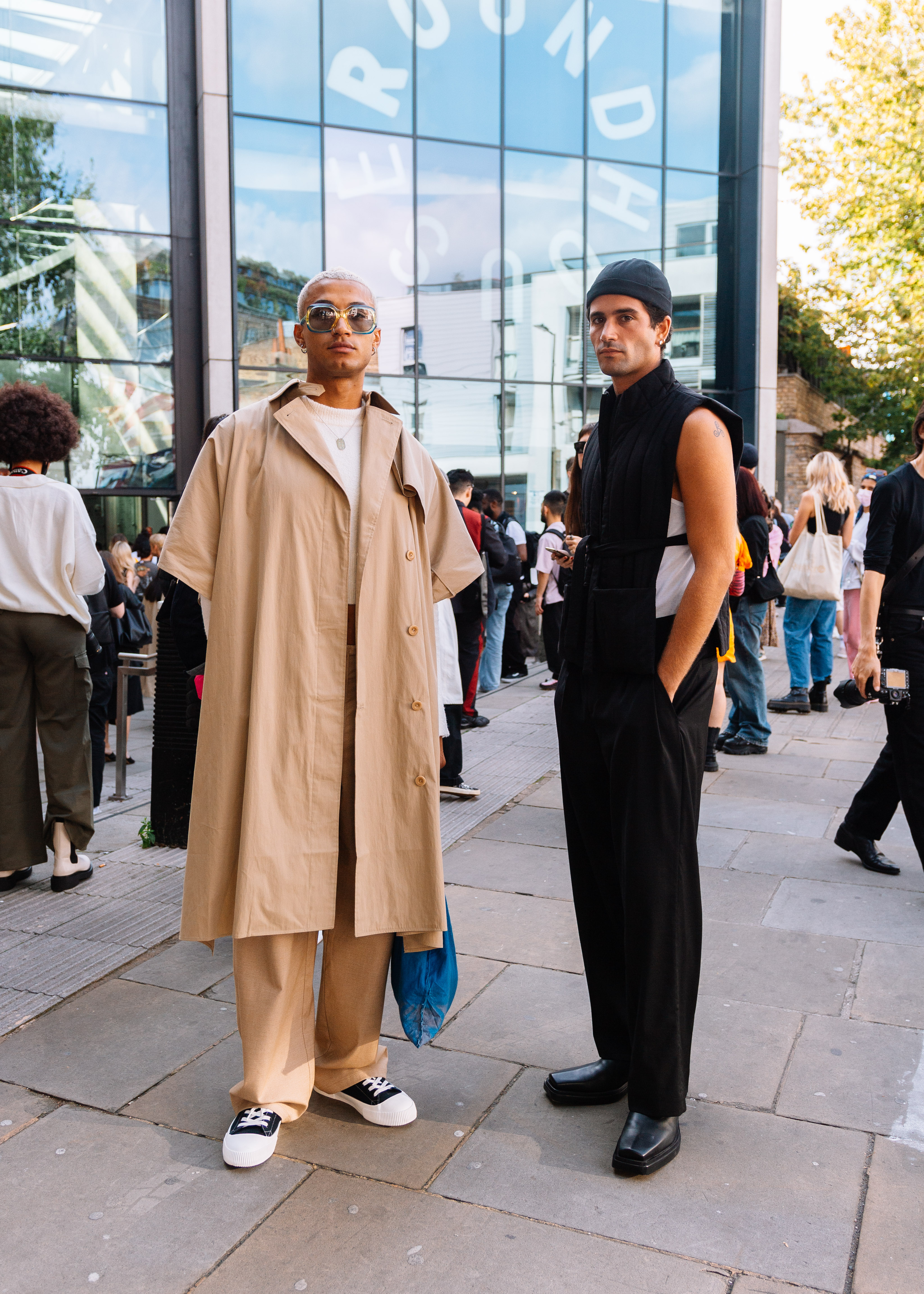 backstage sfilata cos F/W 21 london fashion week