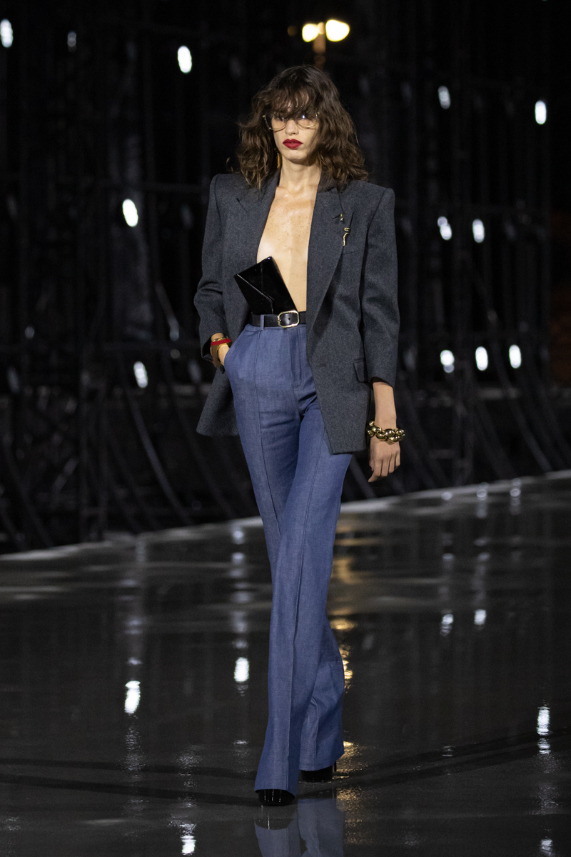 SL_SUMMER_SS22_RUNWAY_LR_37.jpg