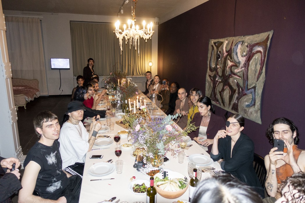 1619502888019-dinner-performance-11.jpeg