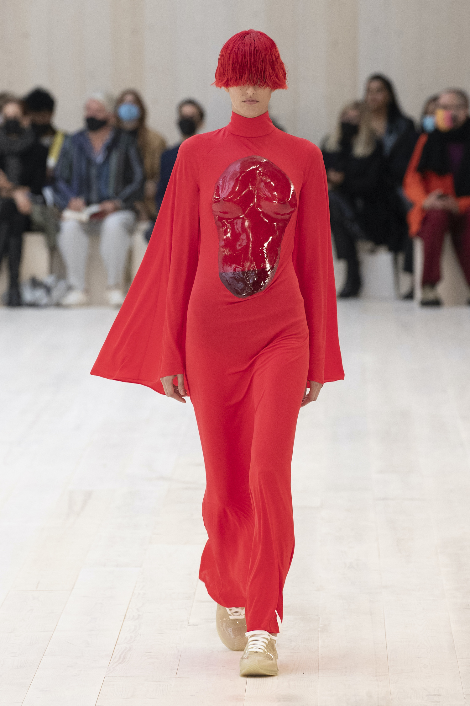 LOEWE Runway Fall Winter 2019. LOEWE Fashion Show - LOEWE