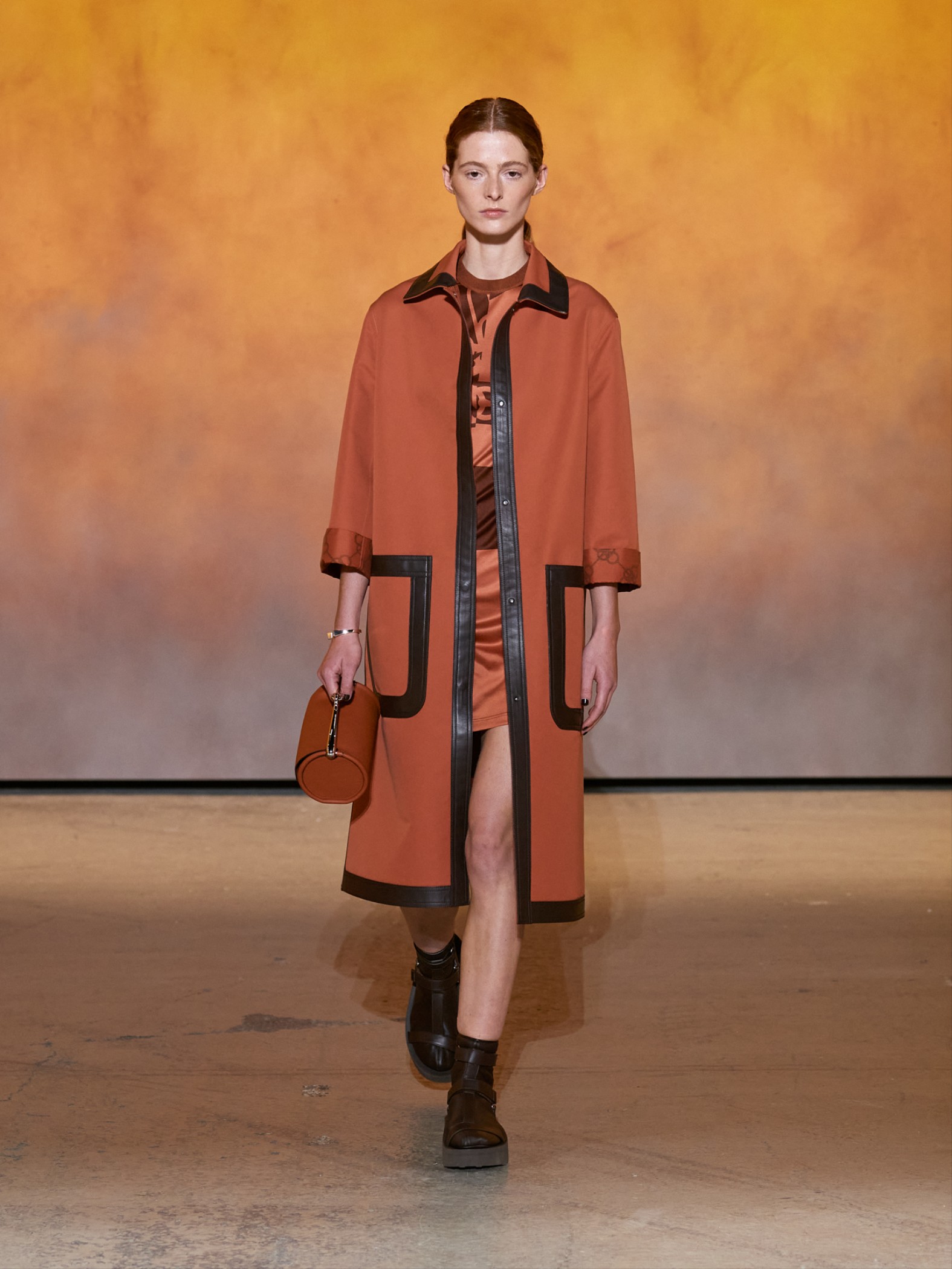 1633286813766-runwayhermeswrtwss22filippofior23.jpeg