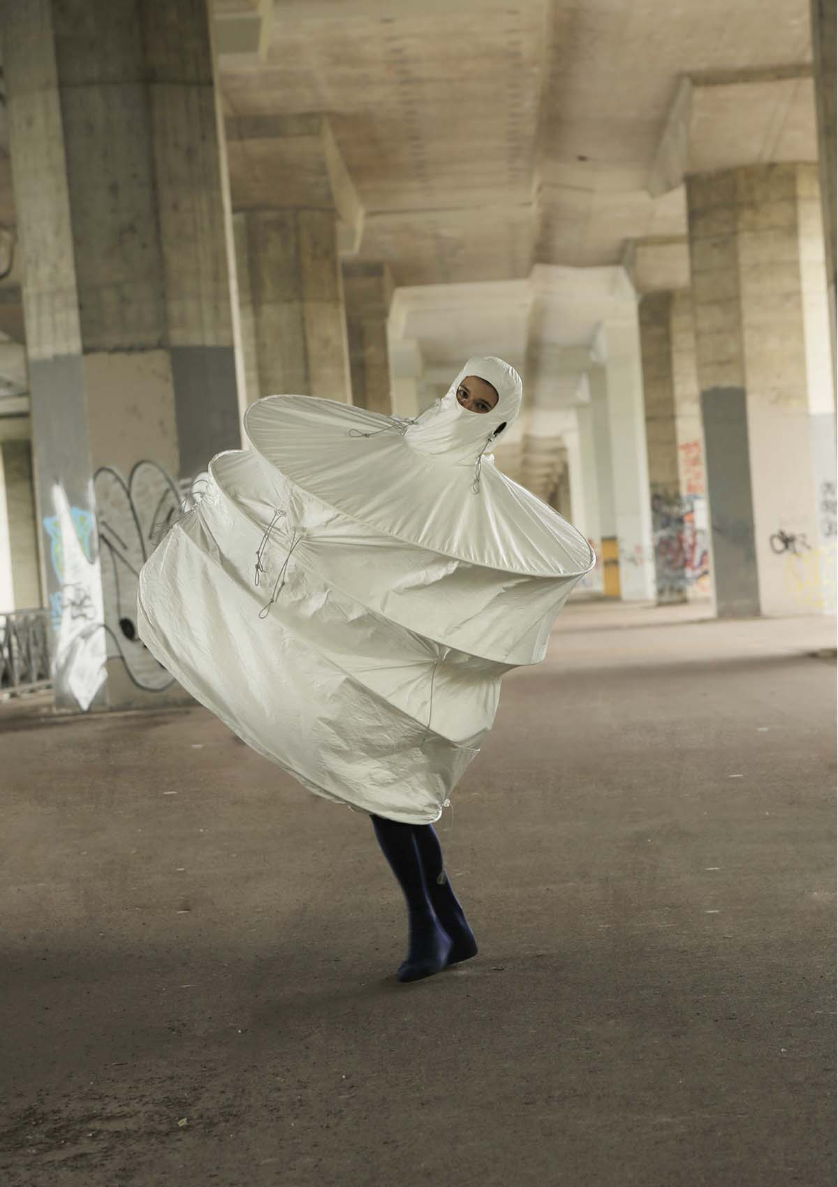 editoriale an ode to form fotografie di edoardo milo