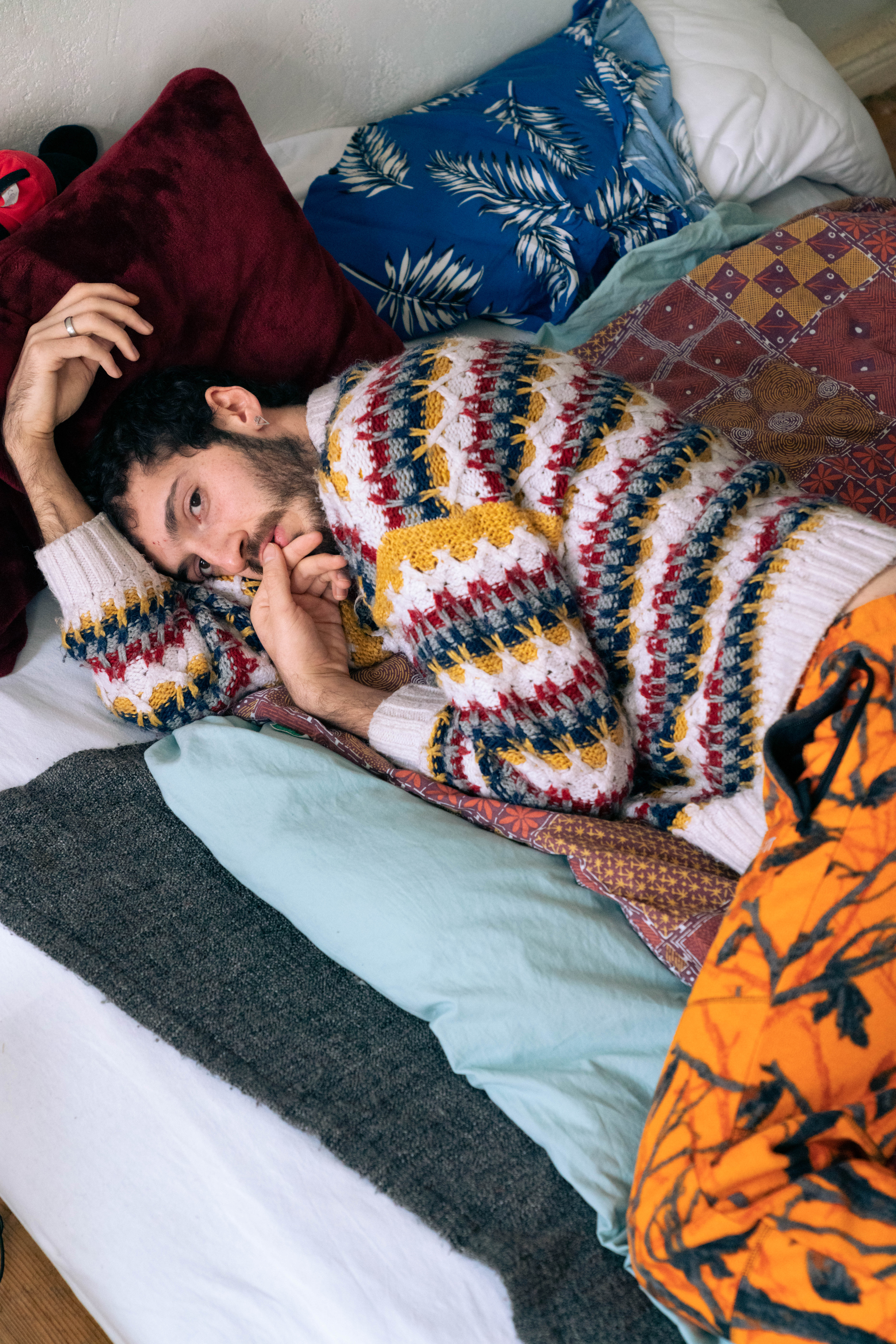 Come Get Your Honey, il libro fotografico Samet Durgun che esplora l'esperienza della comunità queer di richiedenti asilo a Berlino