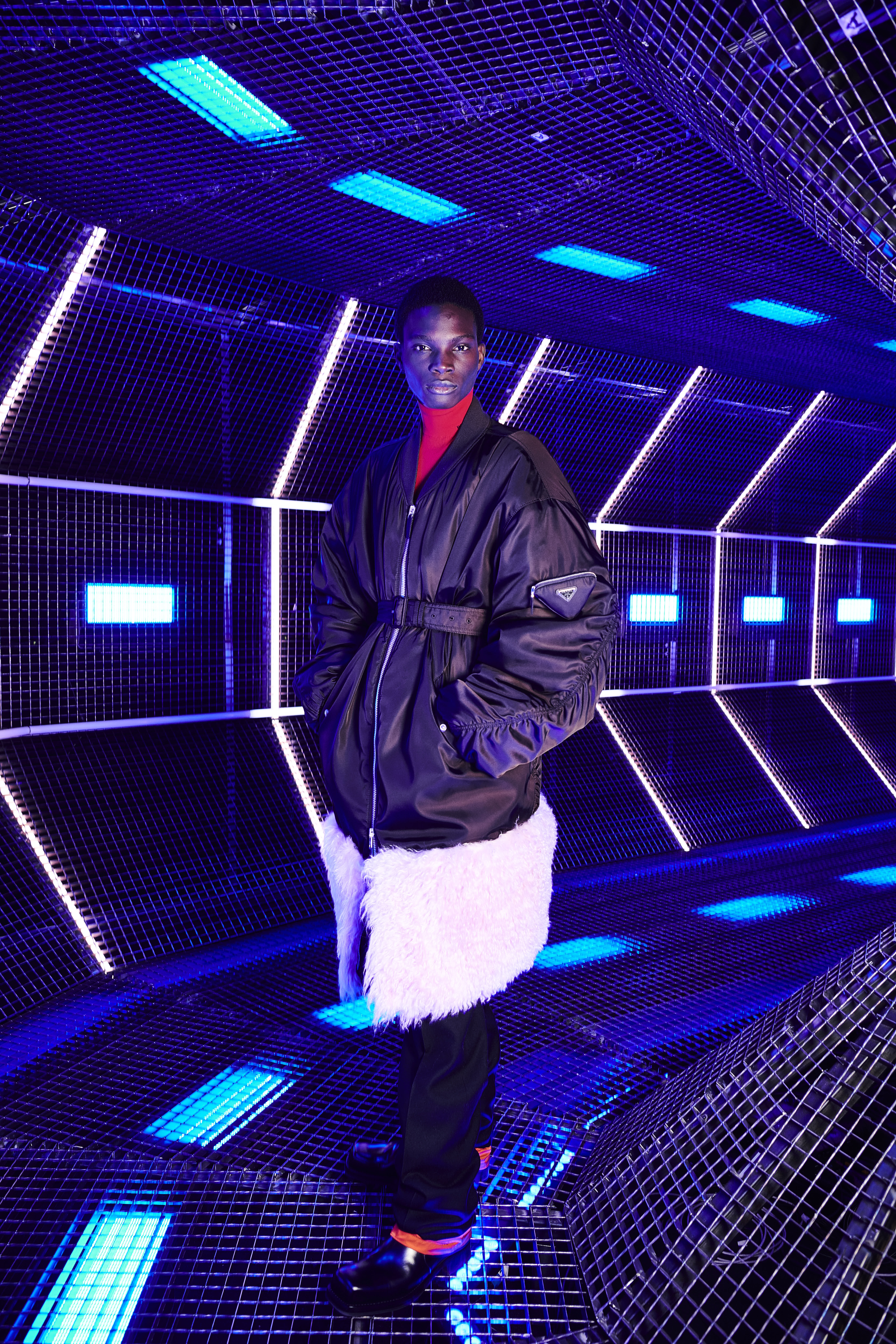 prada backstage milano fashion week uomo aw 2022