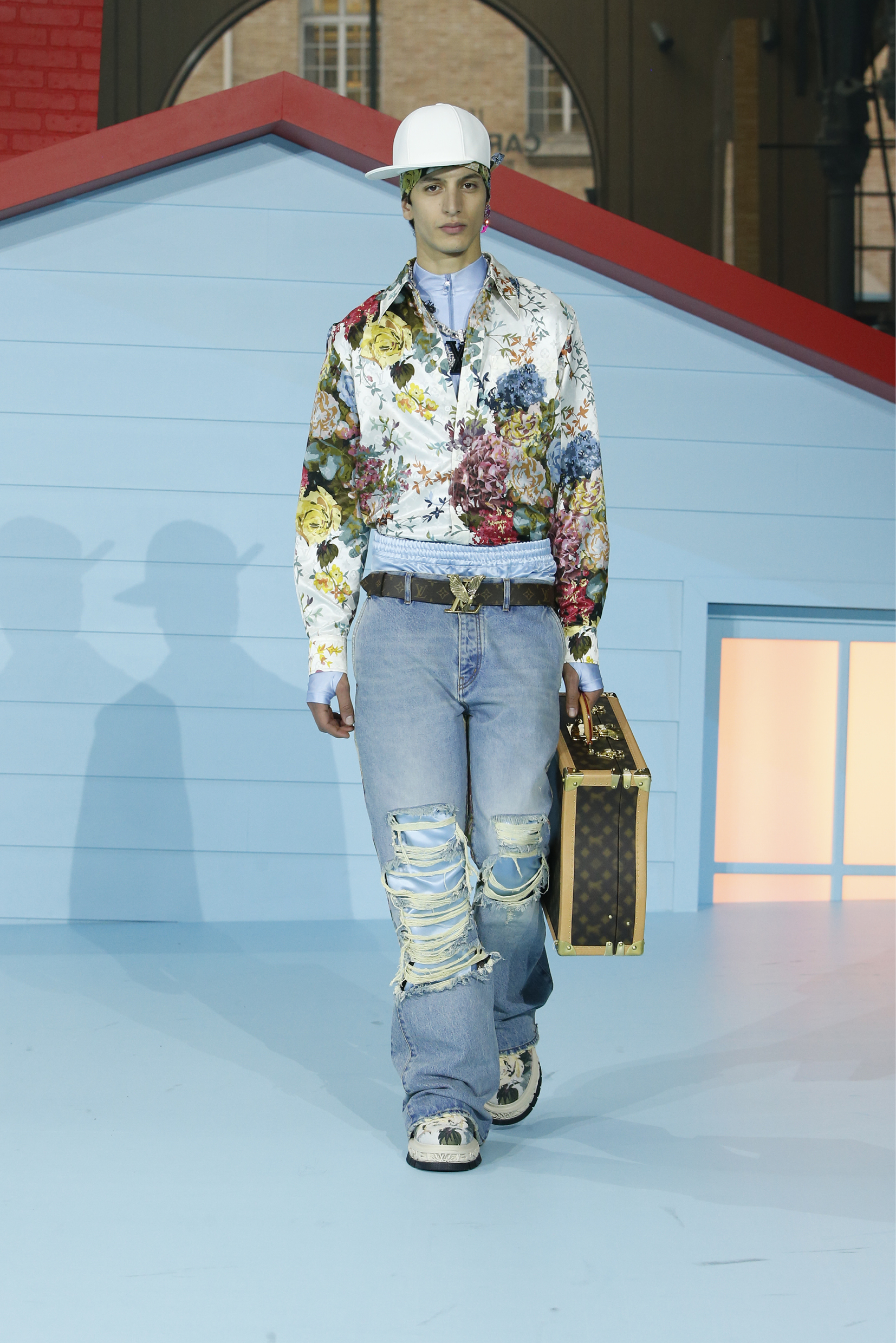 Louis Vuitton 19SS Menswear by Virgil Abloh Poppy Dorothy Jeans · INTO