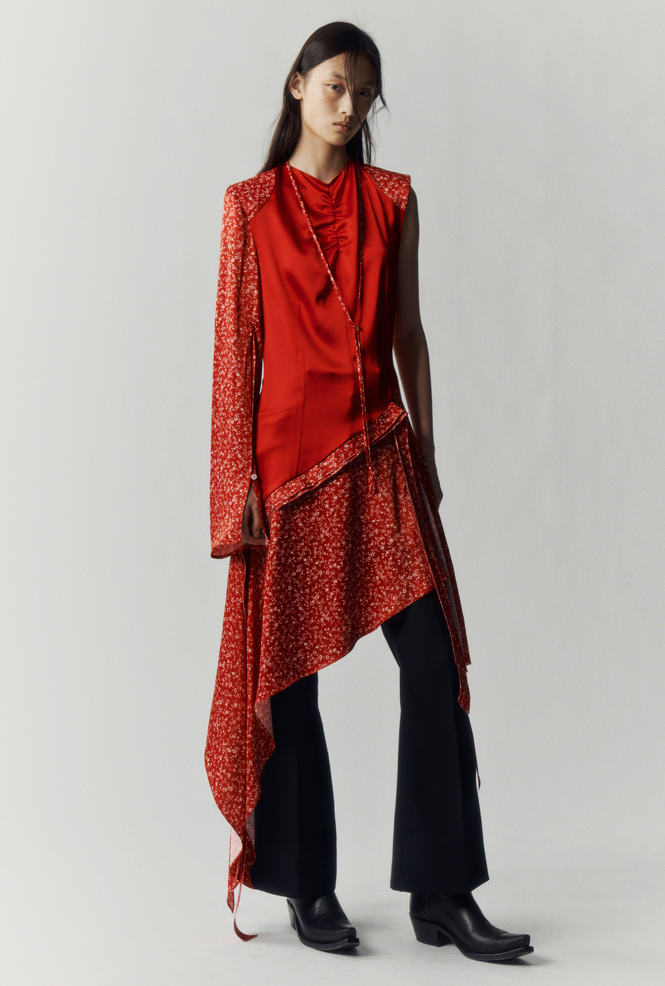Commission AW22 lookbook