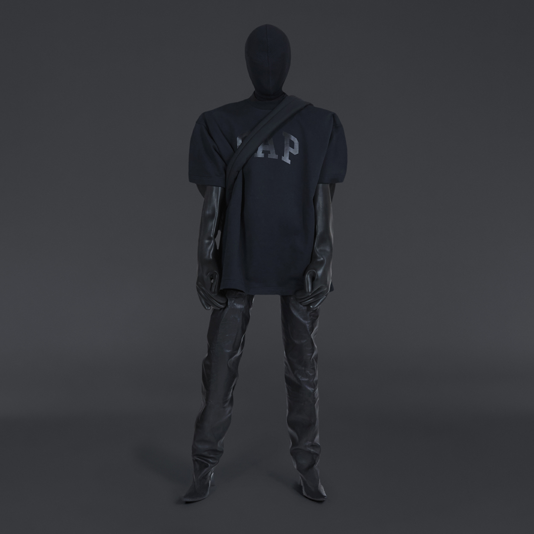 ②_YEEZY-GAP-ENGINEERED-BY-BALENCIAGA_FEB-2022_LOOK-16.jpg
