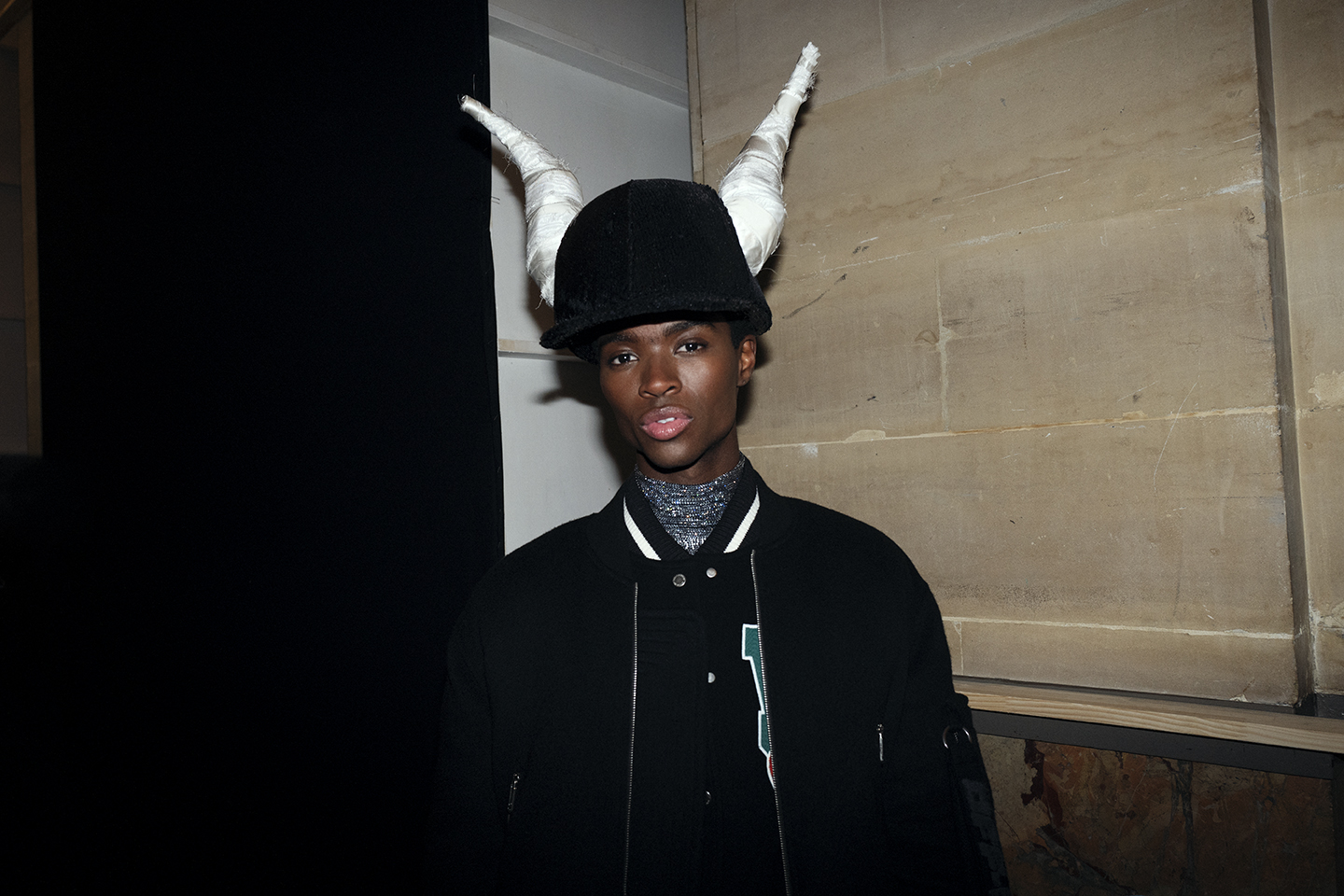 Off White Flo Kohl iD JP 08.jpg