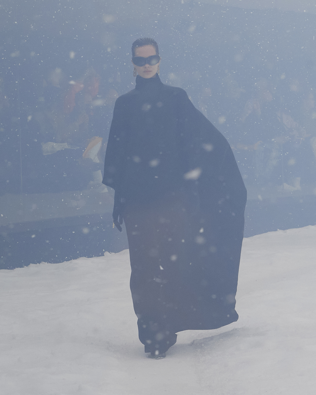 BALENCIAGA WINTER 22 LOOK 11_TAT.jpg