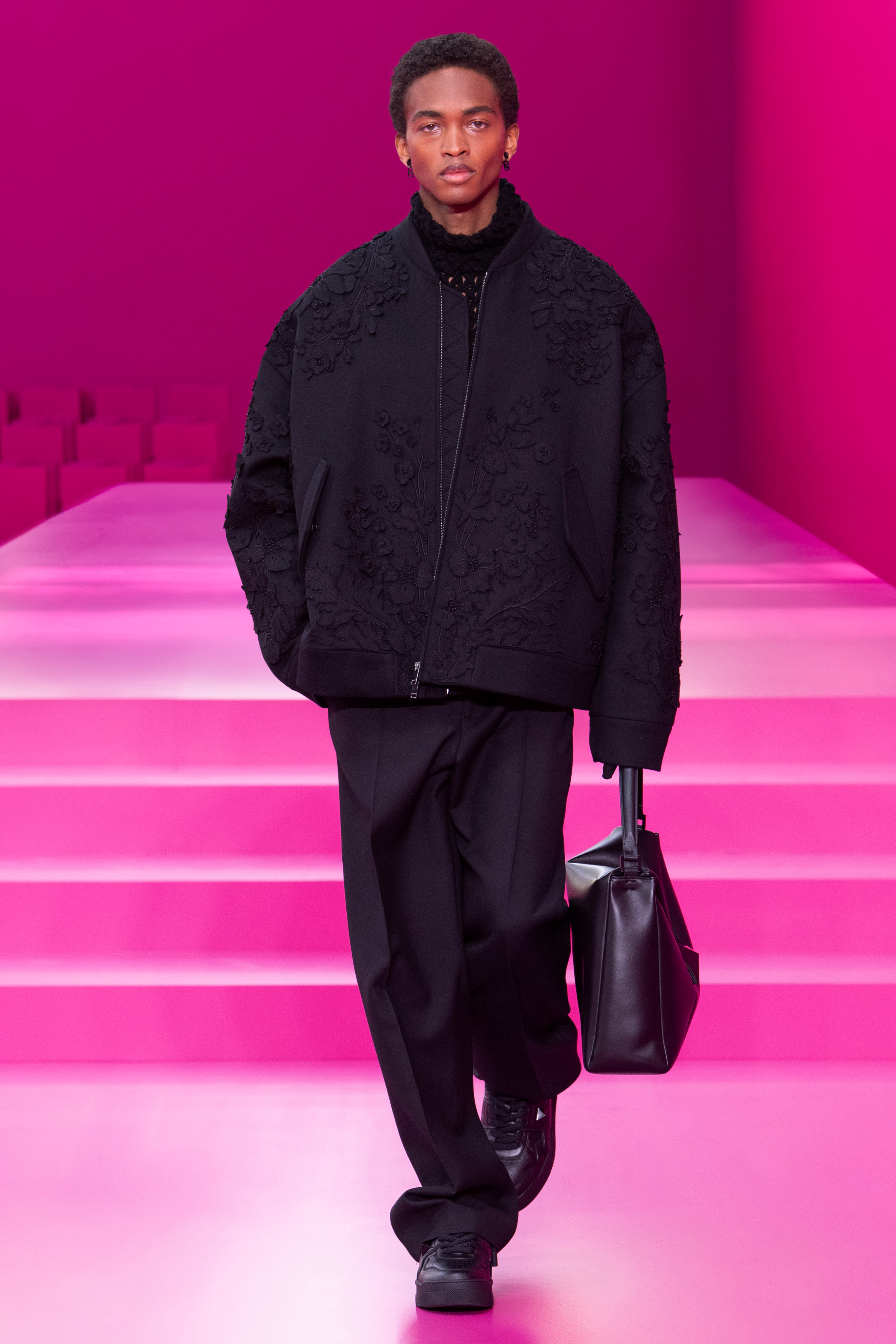 ⑤053_VALENTINO_PAP_FW22-23_.jpg