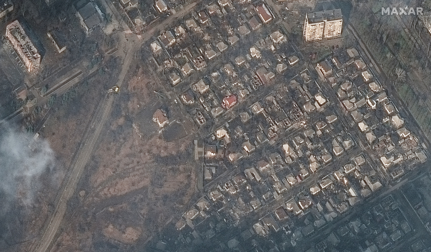 08_destroyed homes and buildings_eastern mariupol_ukraine_9march2022_wv3.jpg