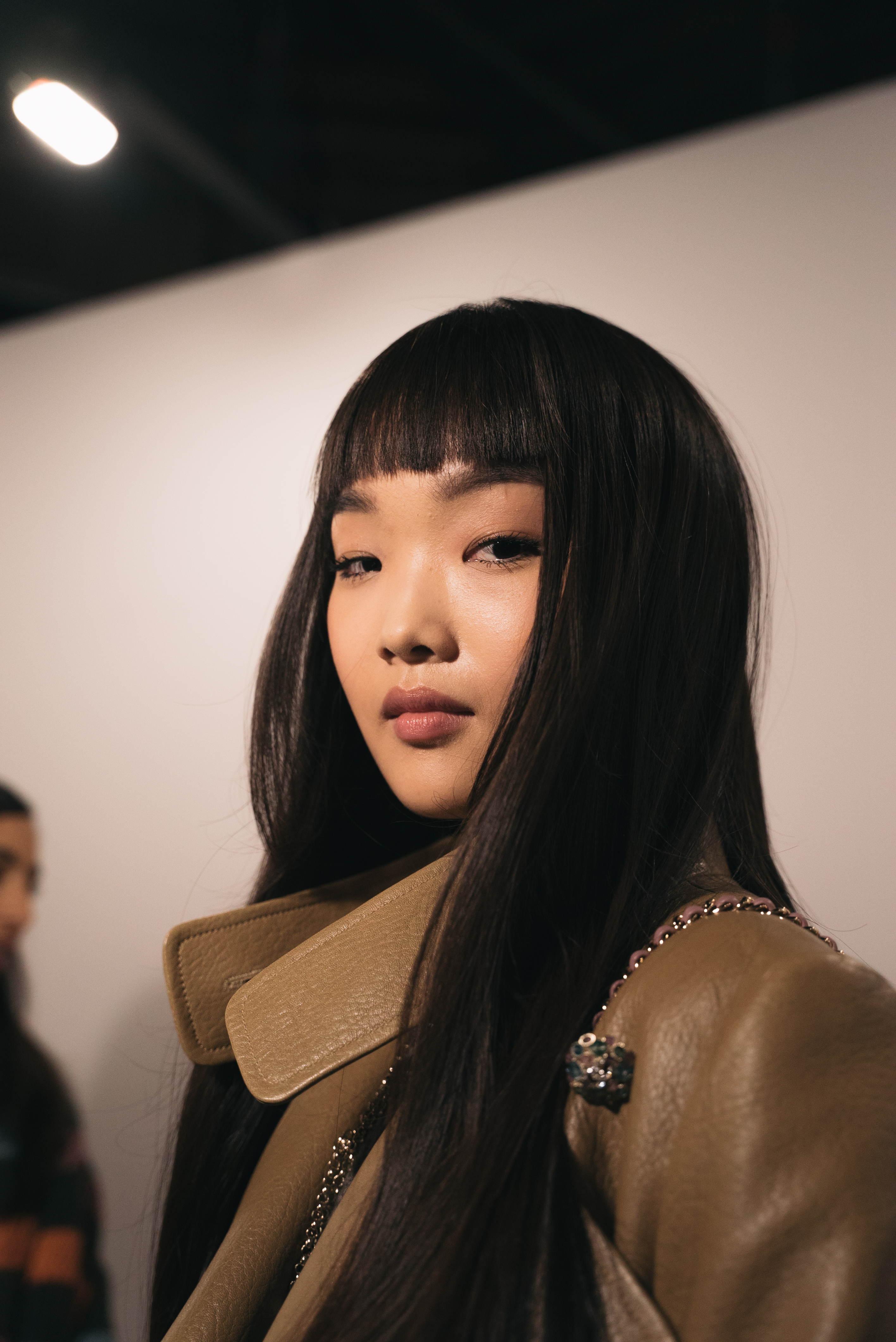 31_FW_2022-23_RTW_show_Backstage_copyright_CHANEL_(31).jpg