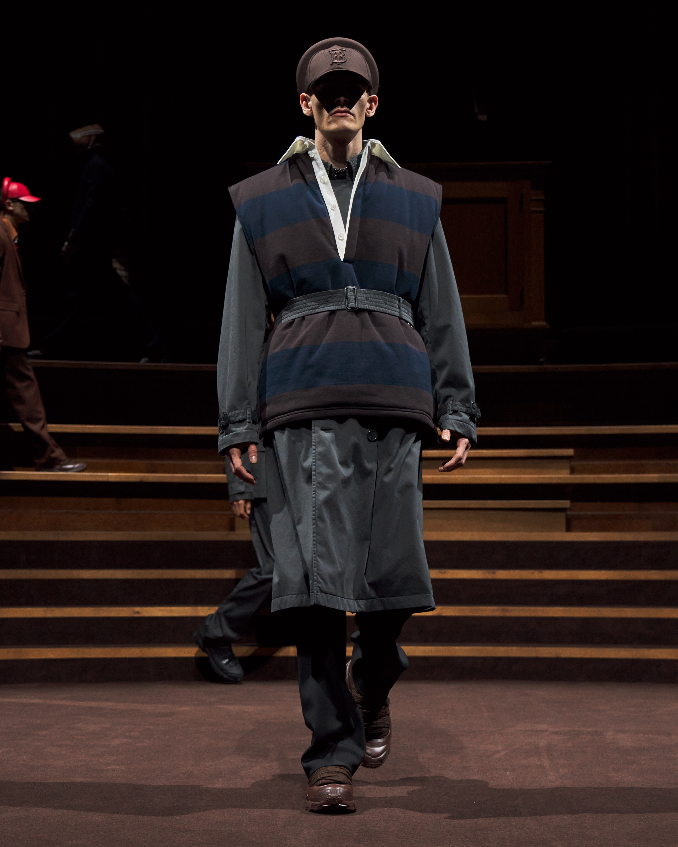 Burberry Fall_Winter 2022 Men's Collection - Look 12.jpg
