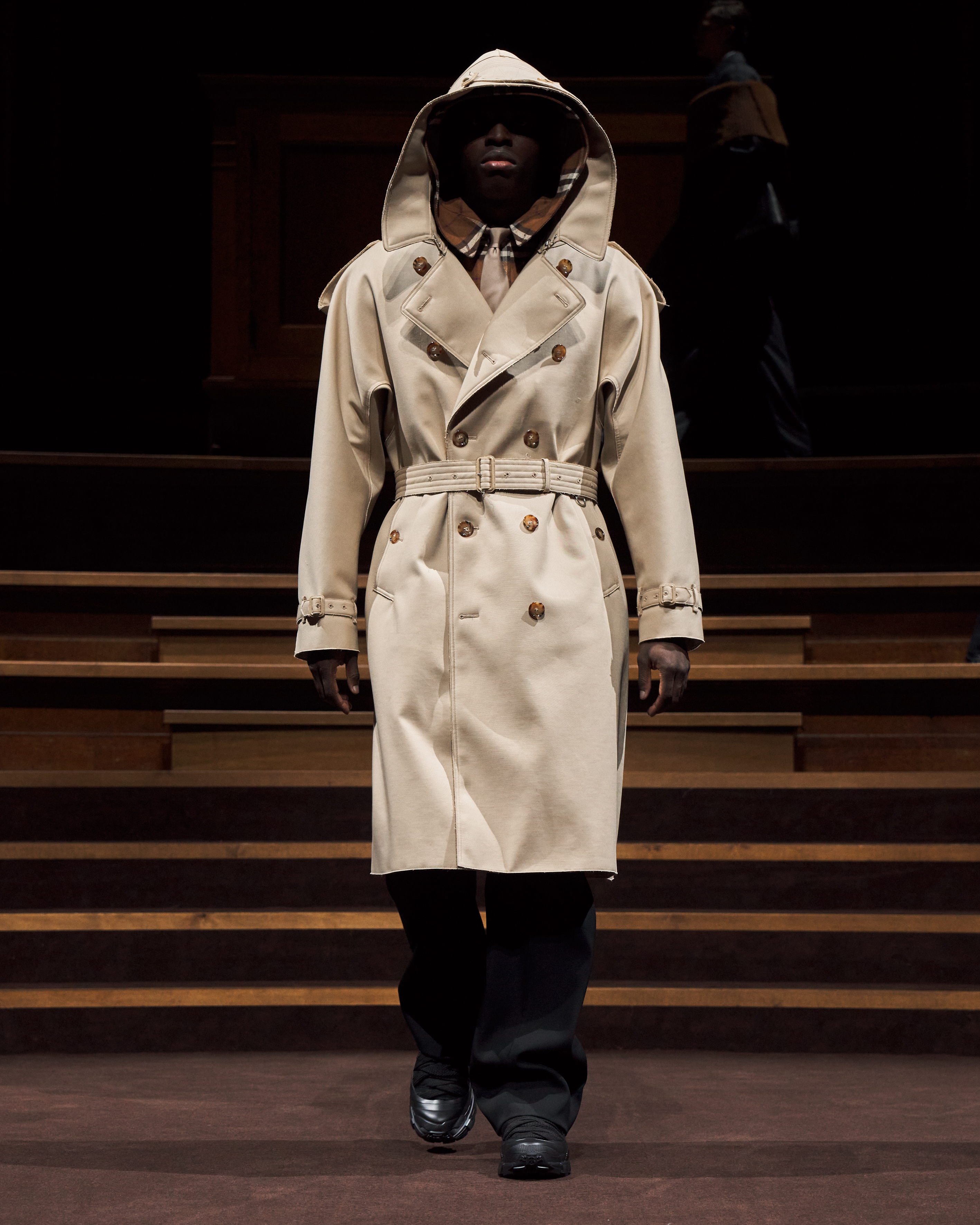 Burberry Fall_Winter 2022 Men's Collection - Look 33.jpg