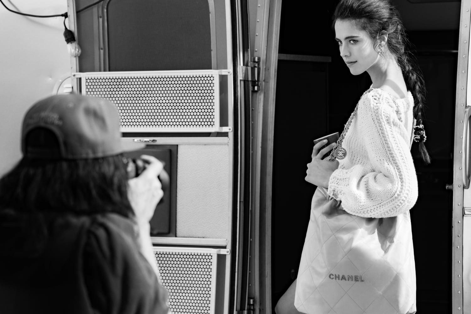 chanel_chanel-22-bag_ad-campaign_behind-the-scenes_copyright-chanel-1-LD.jpg