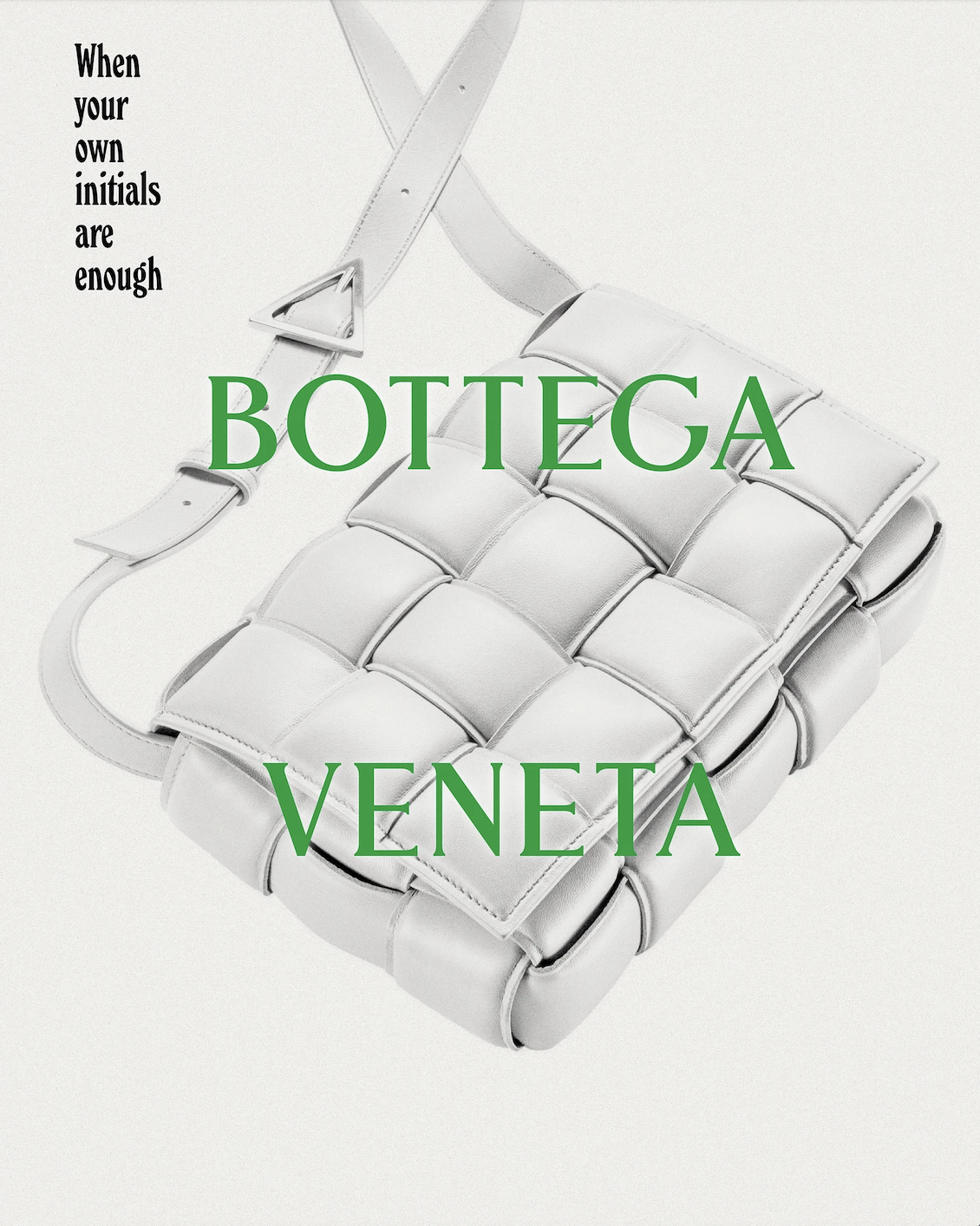 Campagna pubblicitaria della borsa Padded Cassette di Bottega Veneta
