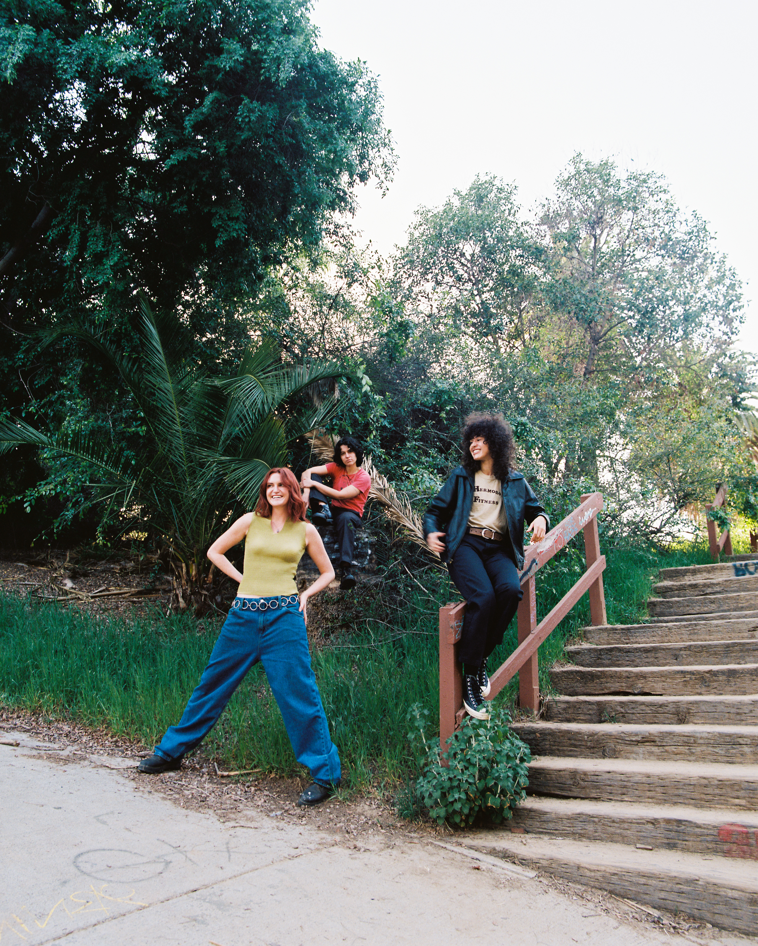 muna in a park in los angeles