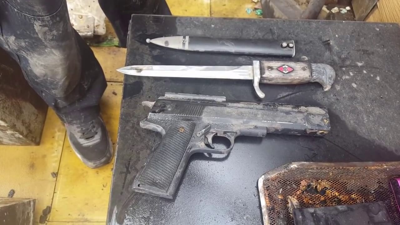 Two knives and a gun pulled out by Brummies Outdoors magnet fisher Phil Styles.