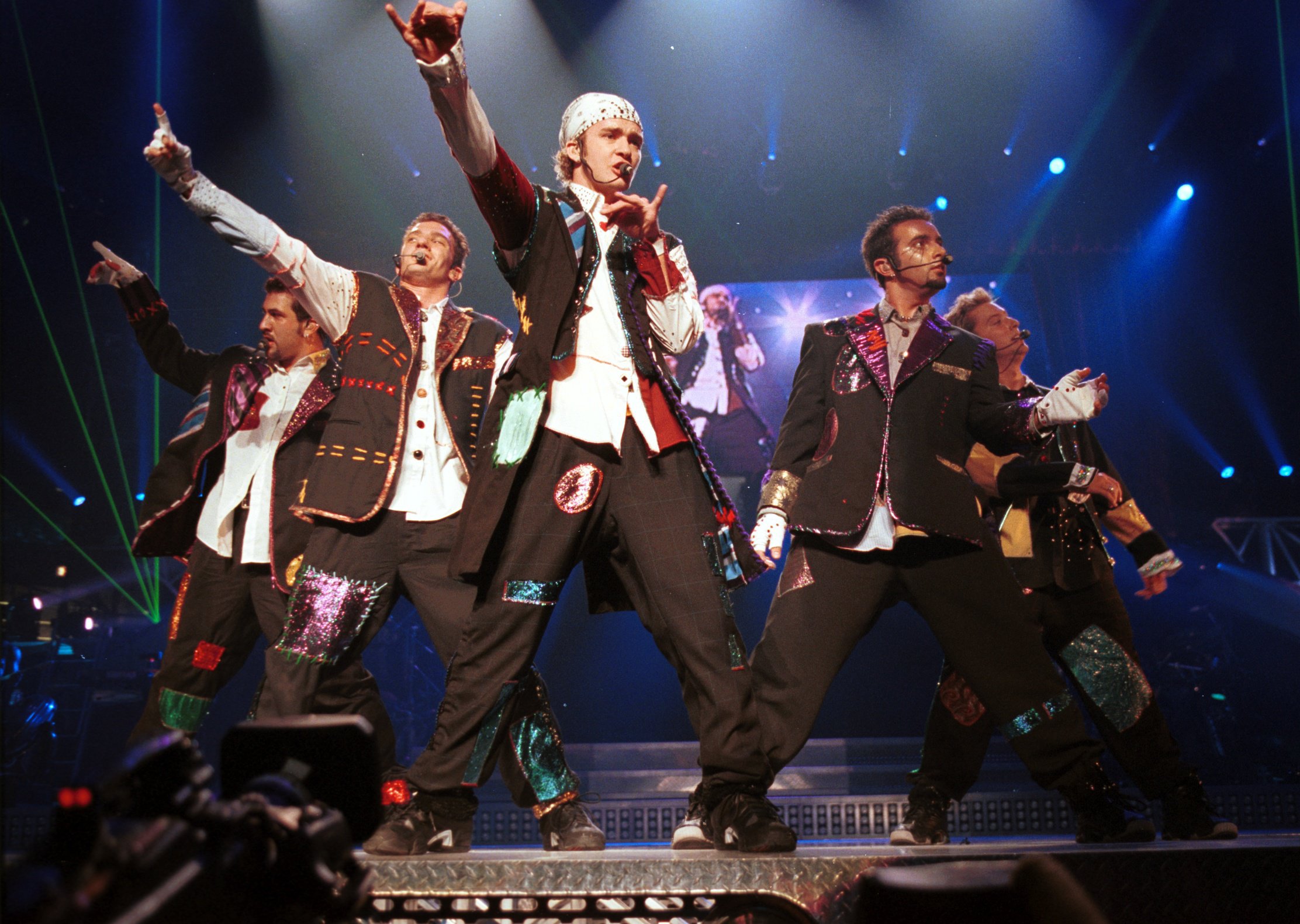 *NSYNC performing at Madison Square Garden in 2000