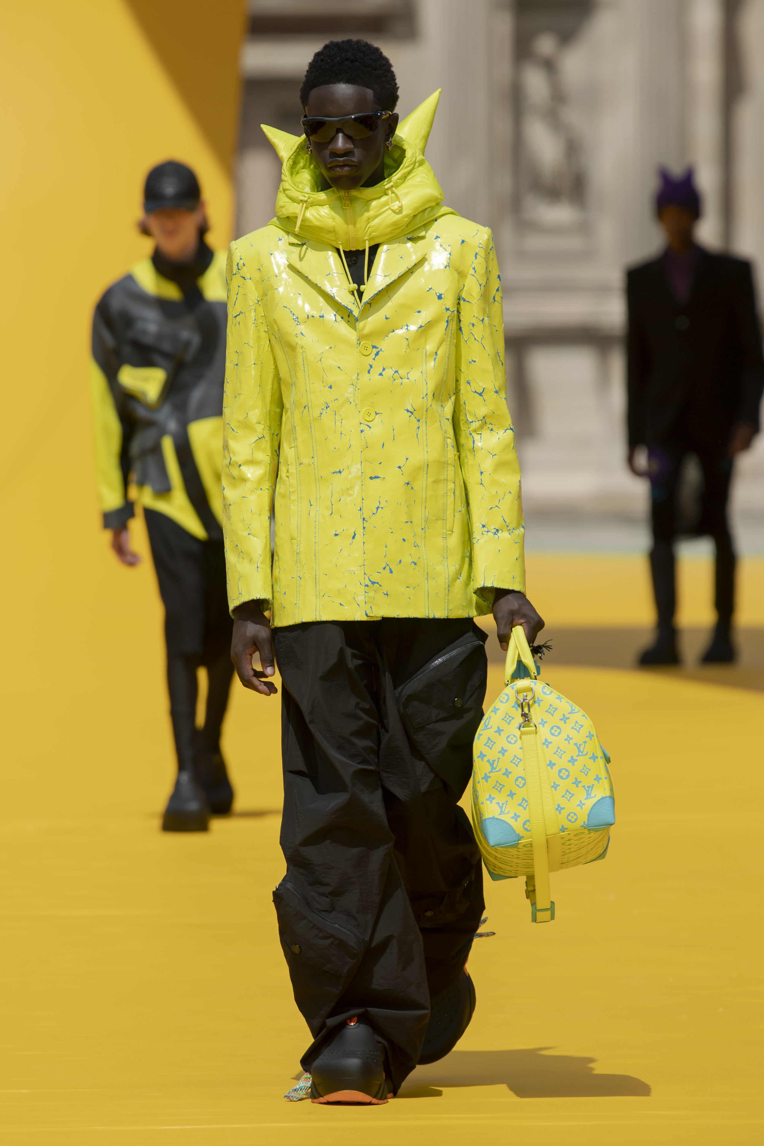 Louis Vuitton S/S 23 Men's Show (Louis Vuitton)