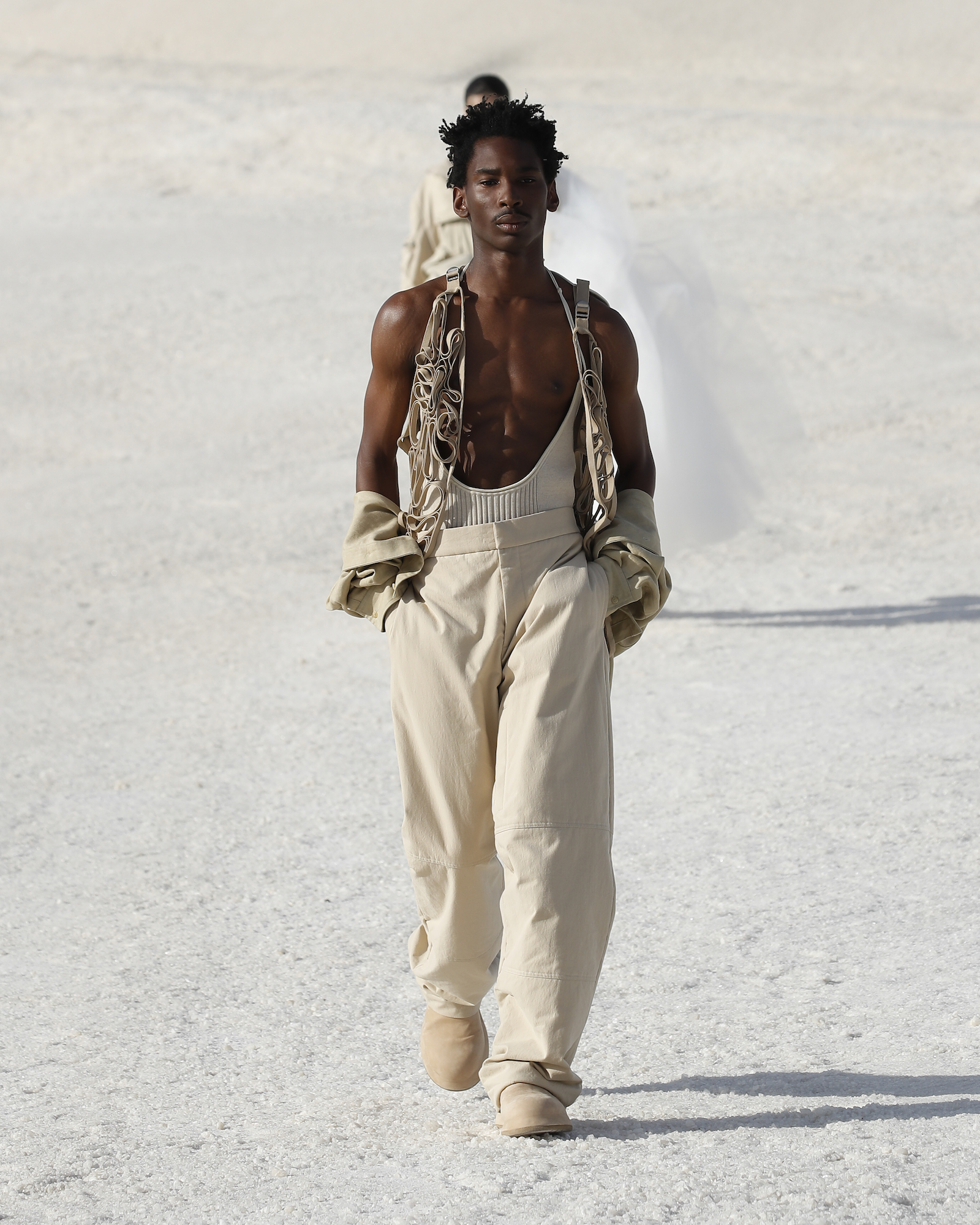 Le Papier Jacquemus' sentimental parade at the Camargue Saltpans