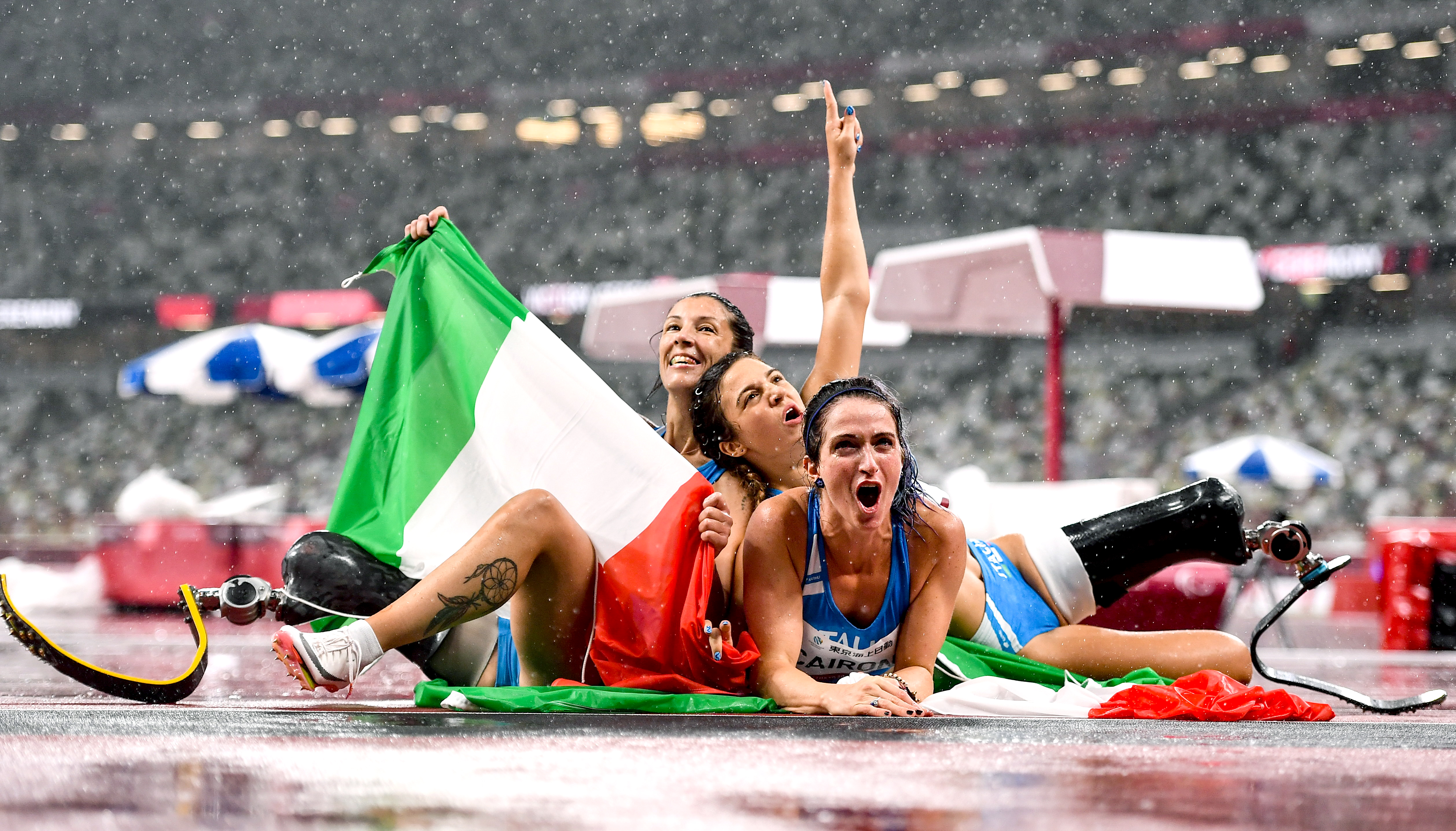 Ambra Sabatini (Italia) memecahkan rekor dunia 100M T63 dalam Paralimpiade Tokyo 2020. Foto: Samuel Barnes