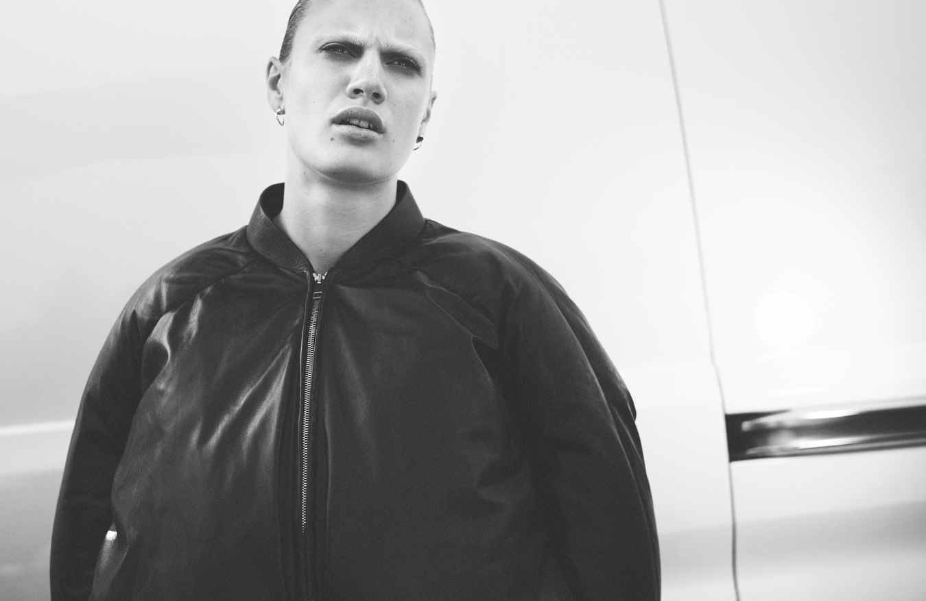 Theory's Women's and Men's Fall Campaigns Photographed by David Sims – WWD