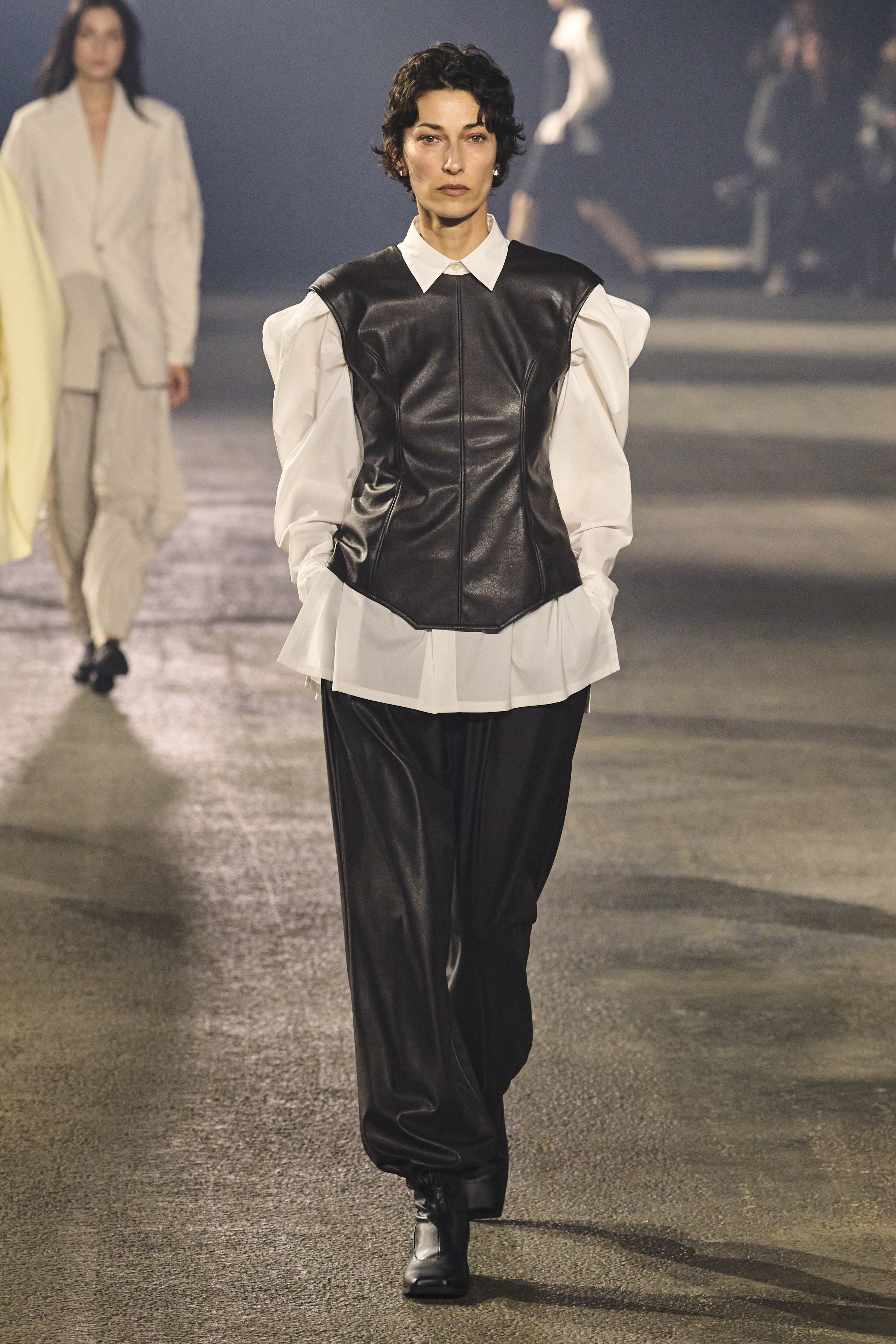 Versace #Gucci #balenciaga #louisVuitton #yeezy #supreme #champion #dior  #chanel #prada #ysl #nike #fendi #moschino #burberry #givenchy #jordan  #fashion #fearofgod #style #fashionweek #fashionnova #fashionblogger #vogue  #losangeles - Edwin Vonholy